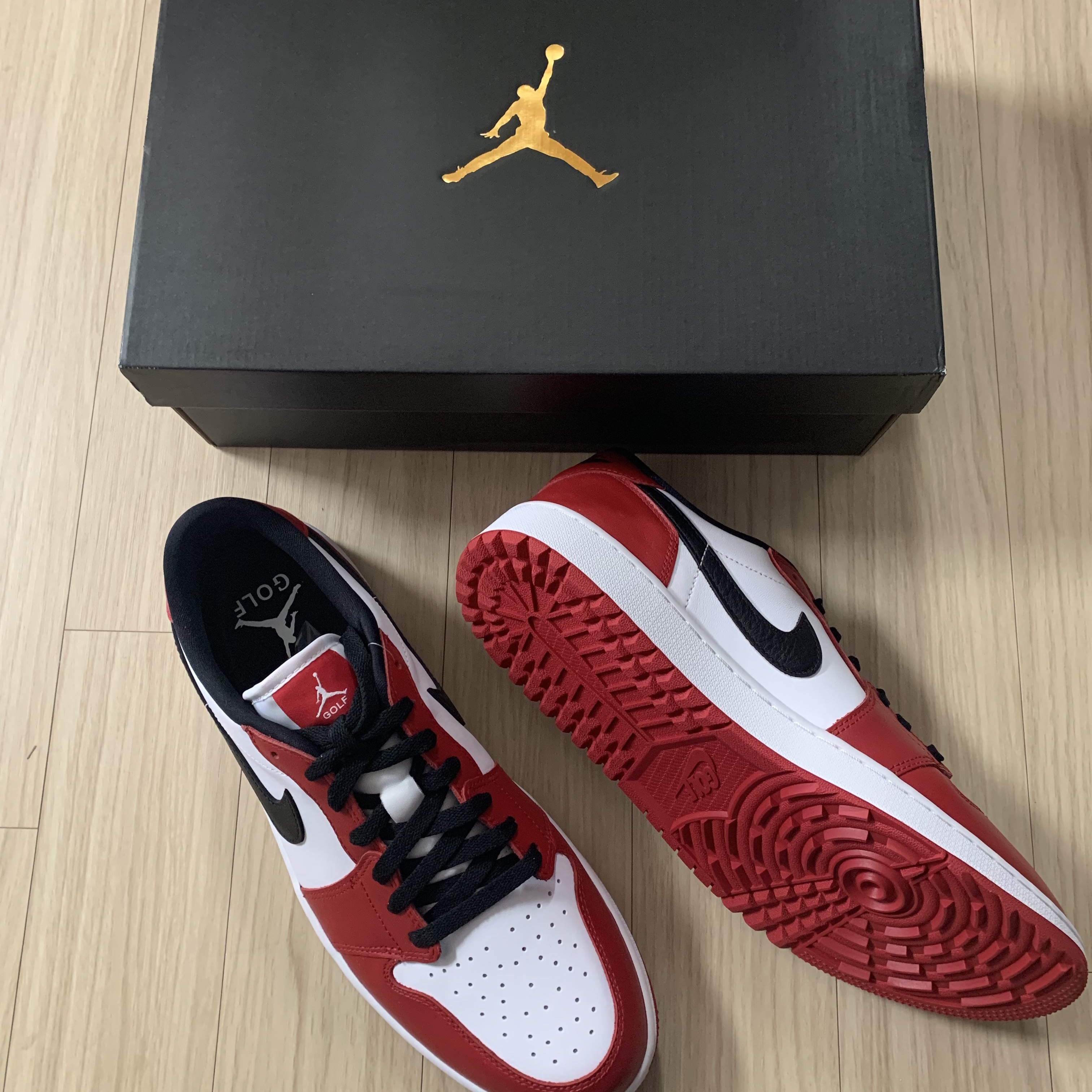 Jordan 1 Low Golf Chicago 착용 스타일 - 2