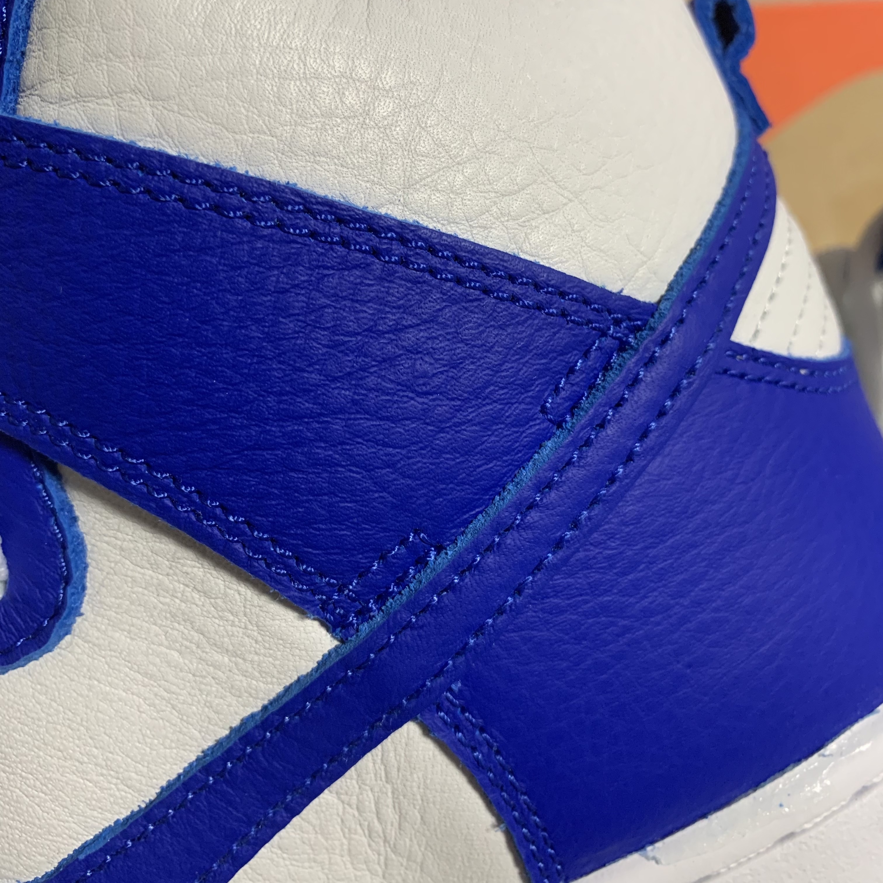 Nike SB Dunk High Pro ISO Kentucky 착용 스타일 - 4
