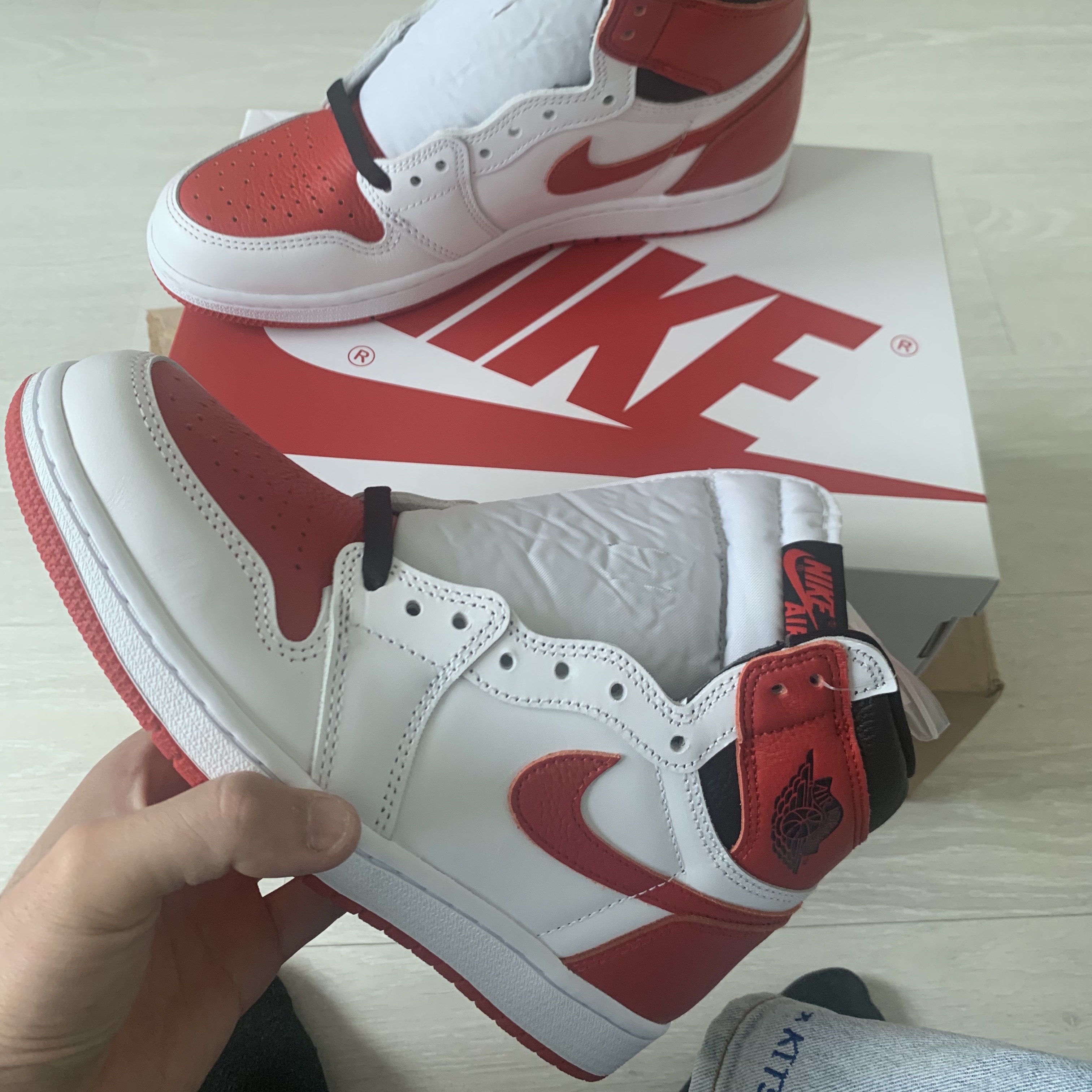 Jordan 1 Retro High OG Heritage 착용 스타일