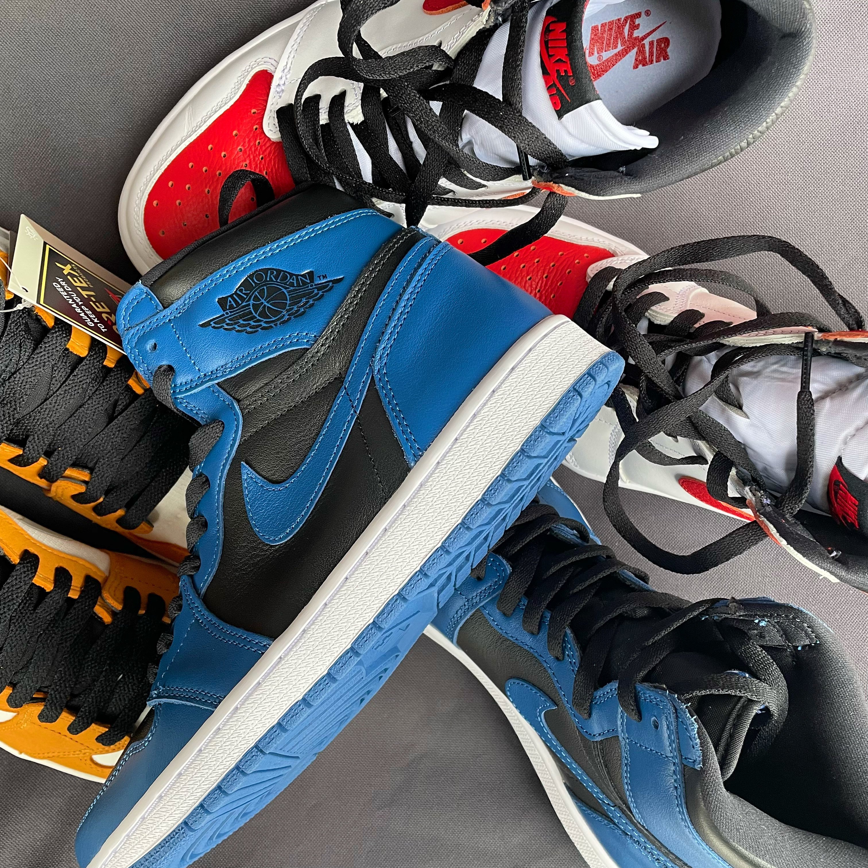 Jordan 1 Retro High OG Dark Marina Blue, Jordan 1 Retro High OG Heritage 착용 스타일