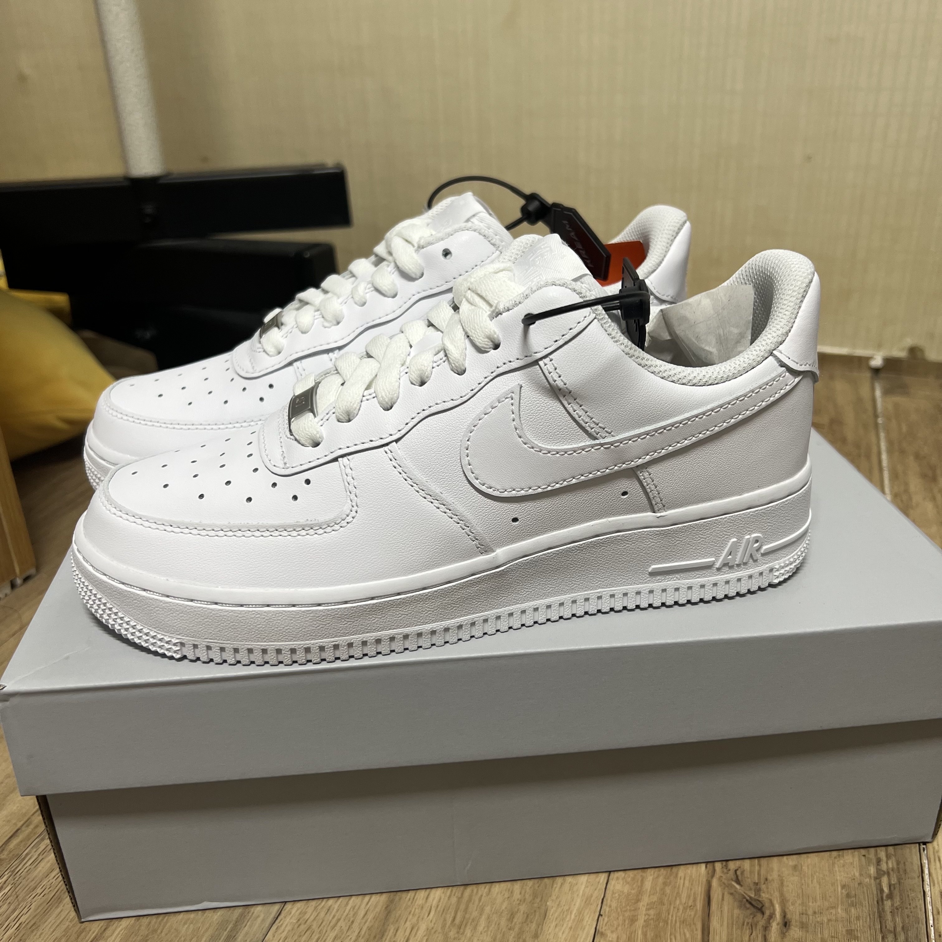 (W) Nike Air Force 1 '07 Low White 착용 스타일