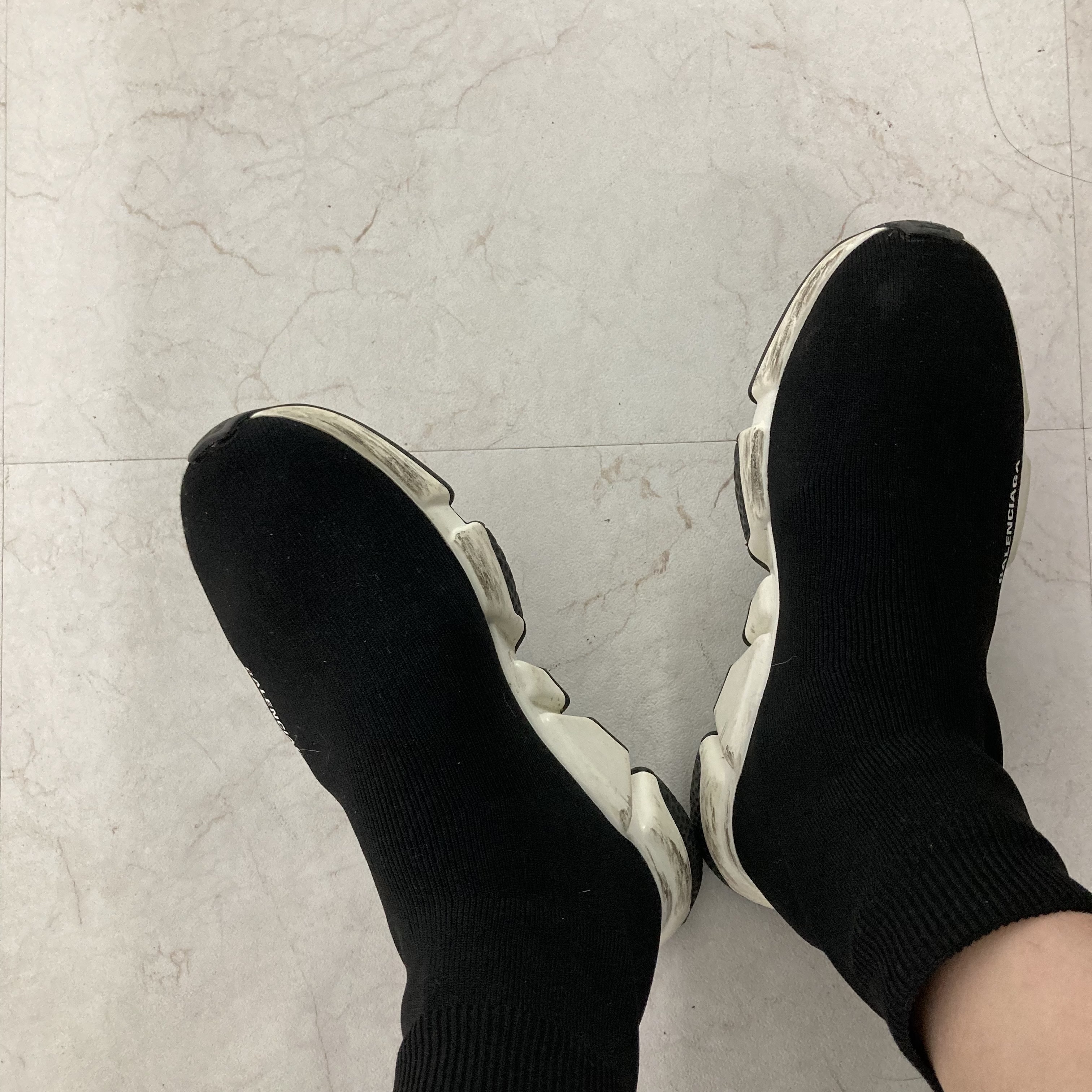 Balenciaga Speed Trainer Black White 2020 착용 스타일