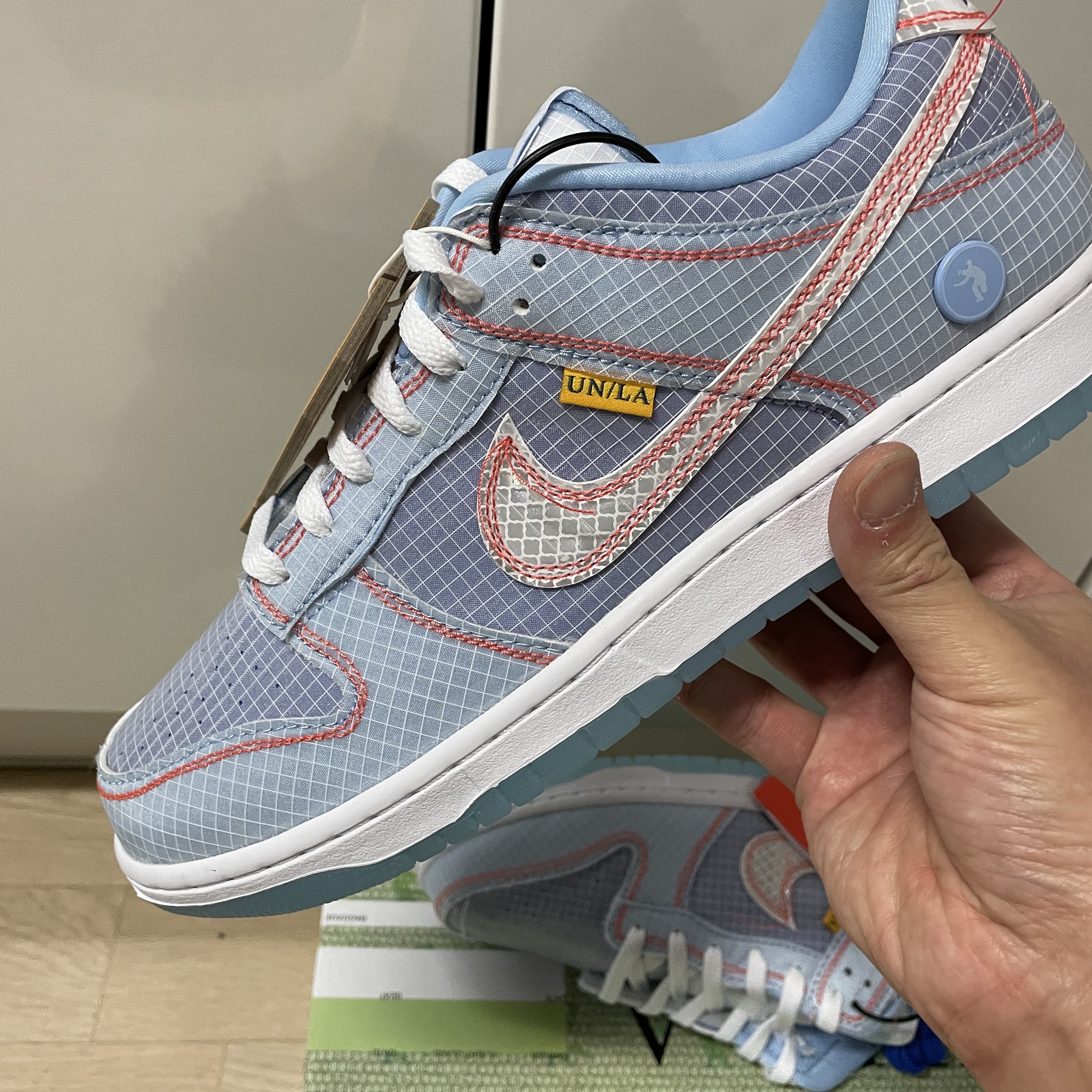 Nike x Union Dunk Low Passport Pack Argon 착용 스타일 - 1