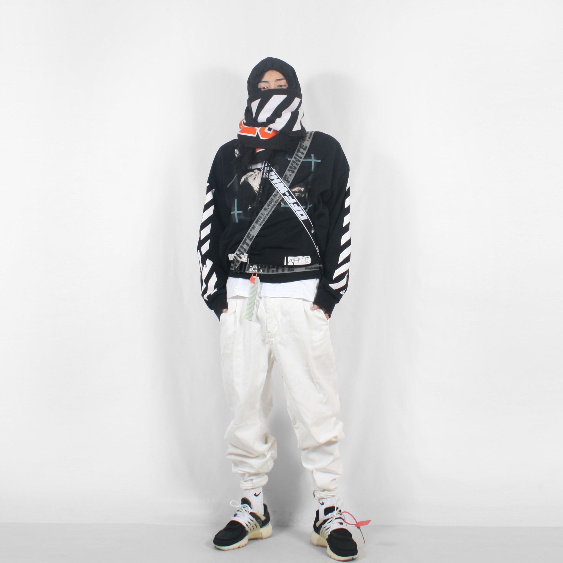 Nike x Off-White Air Presto OG The Ten, Off-White x Amore Pacific Protection Box (Without Cosmetics) 착용 스타일 - 2