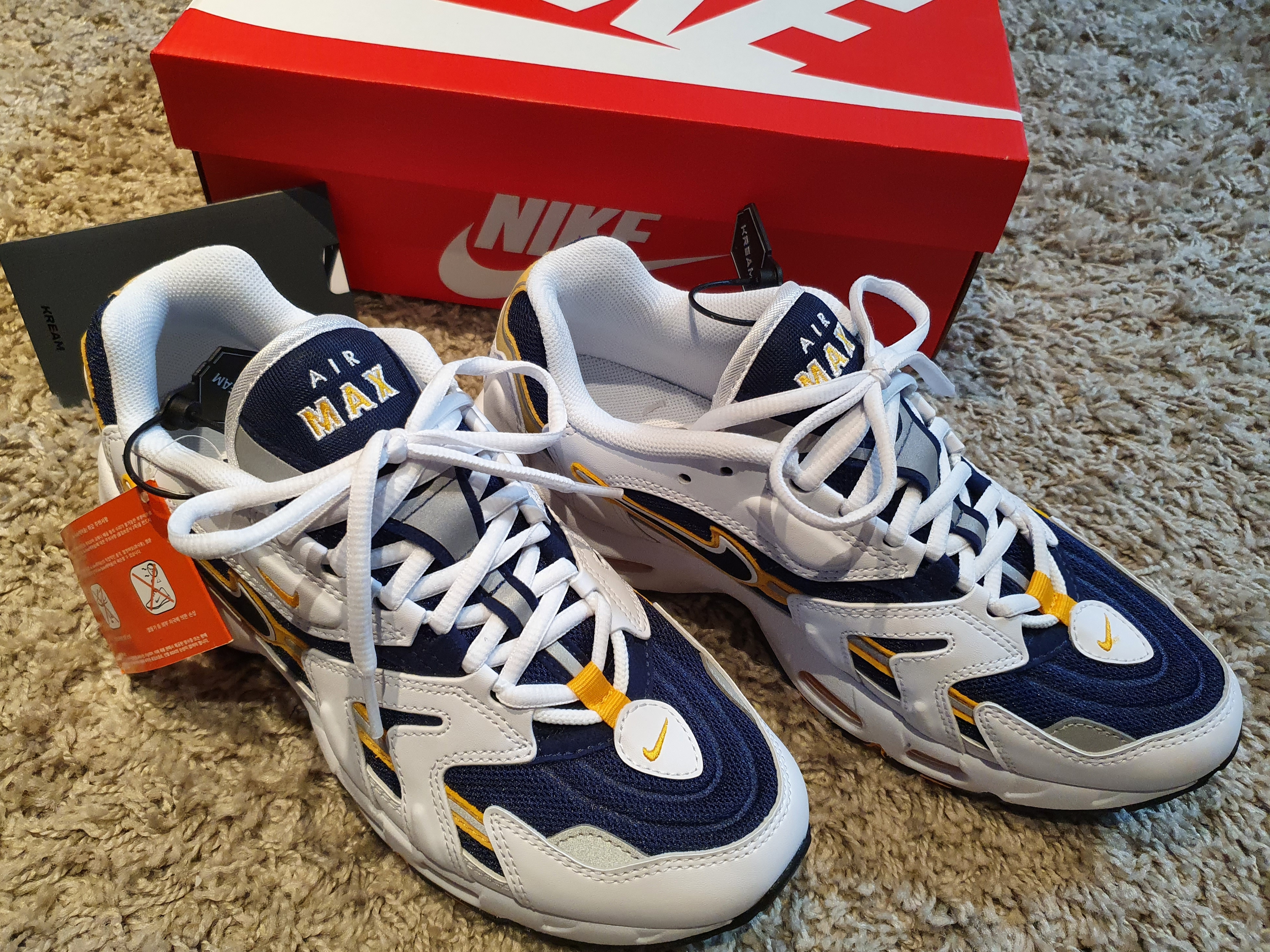 Nike Air Max 96 II Midnight Navy 착용 스타일