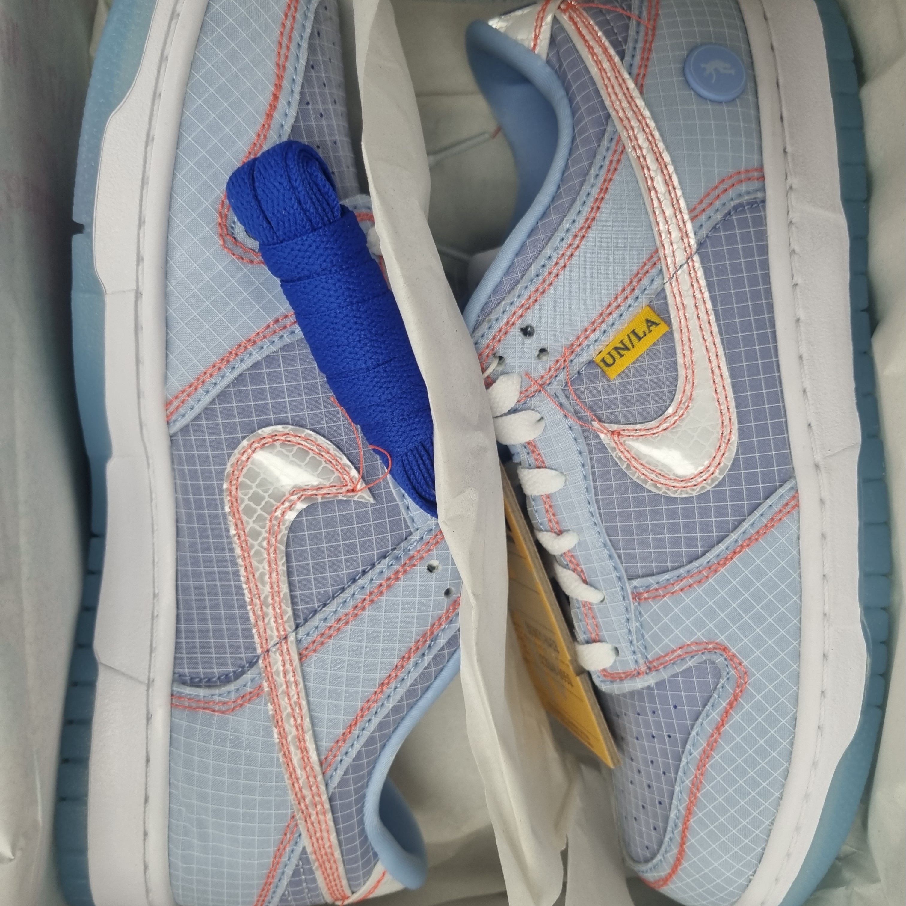 Nike x Union Dunk Low Passport Pack Argon 착용 스타일 - 1