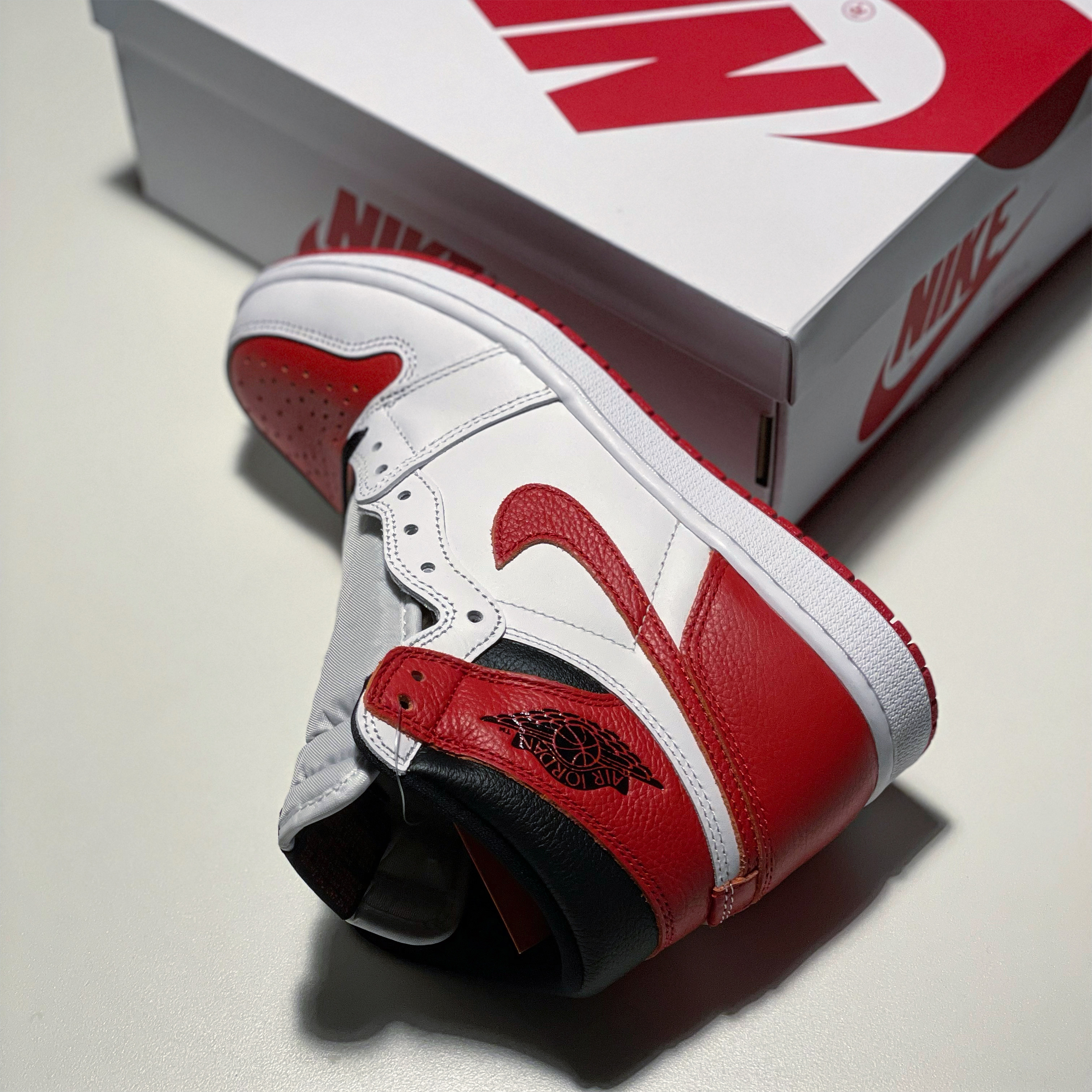 Jordan 1 Retro High OG Heritage 착용 스타일