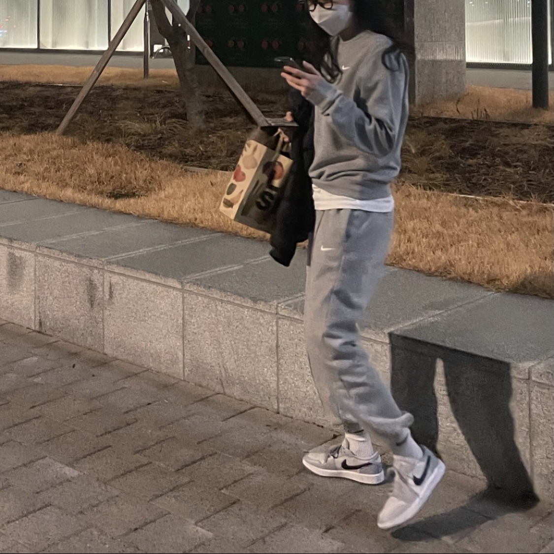 Jordan 1 Low Golf Wolf Grey 착용 스타일