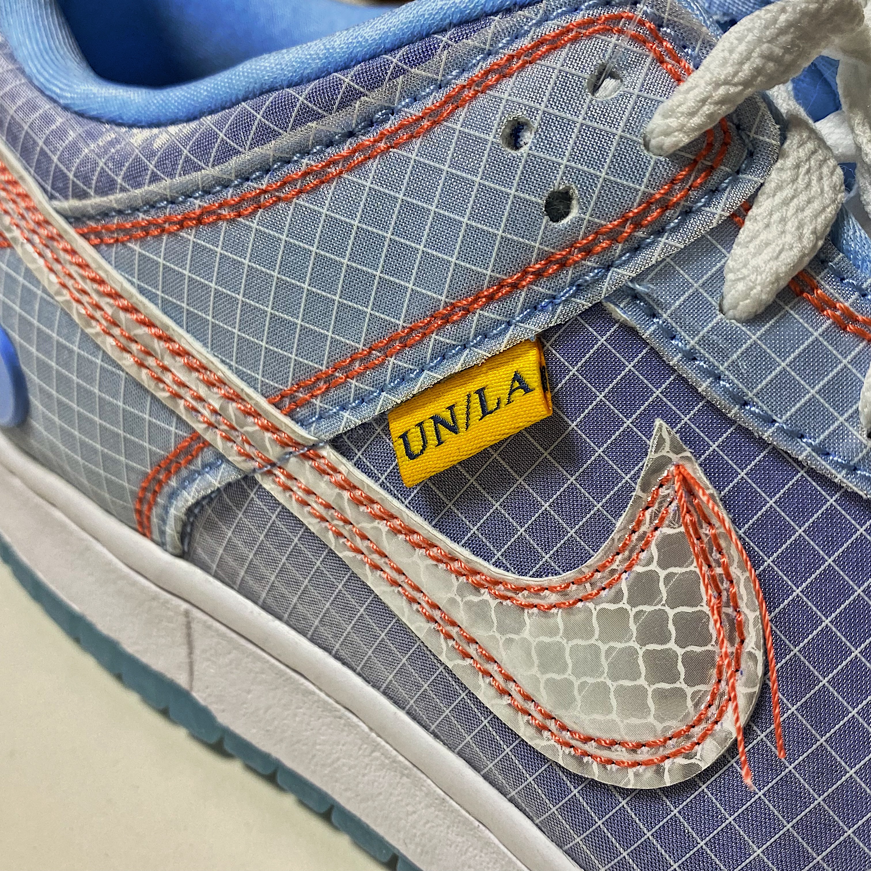 Nike x Union Dunk Low Passport Pack Argon 착용 스타일 - 4