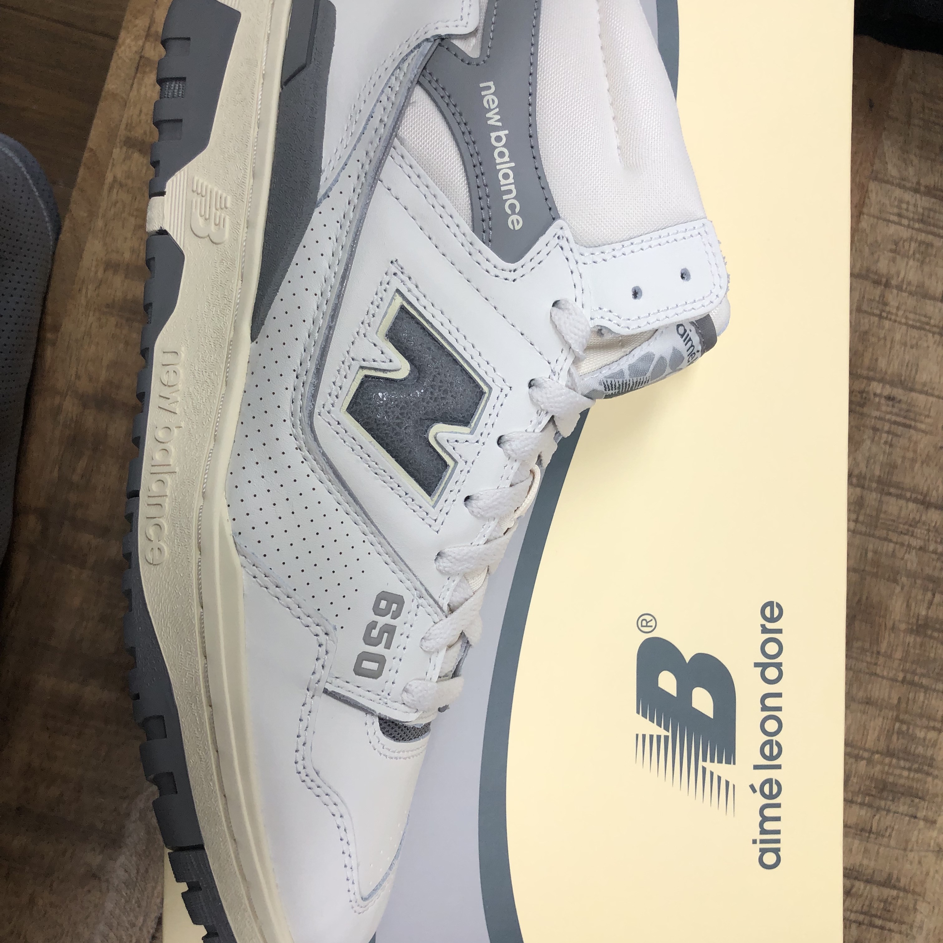 New Balance x Aime Leon Dore 650R White Grey 착용 스타일