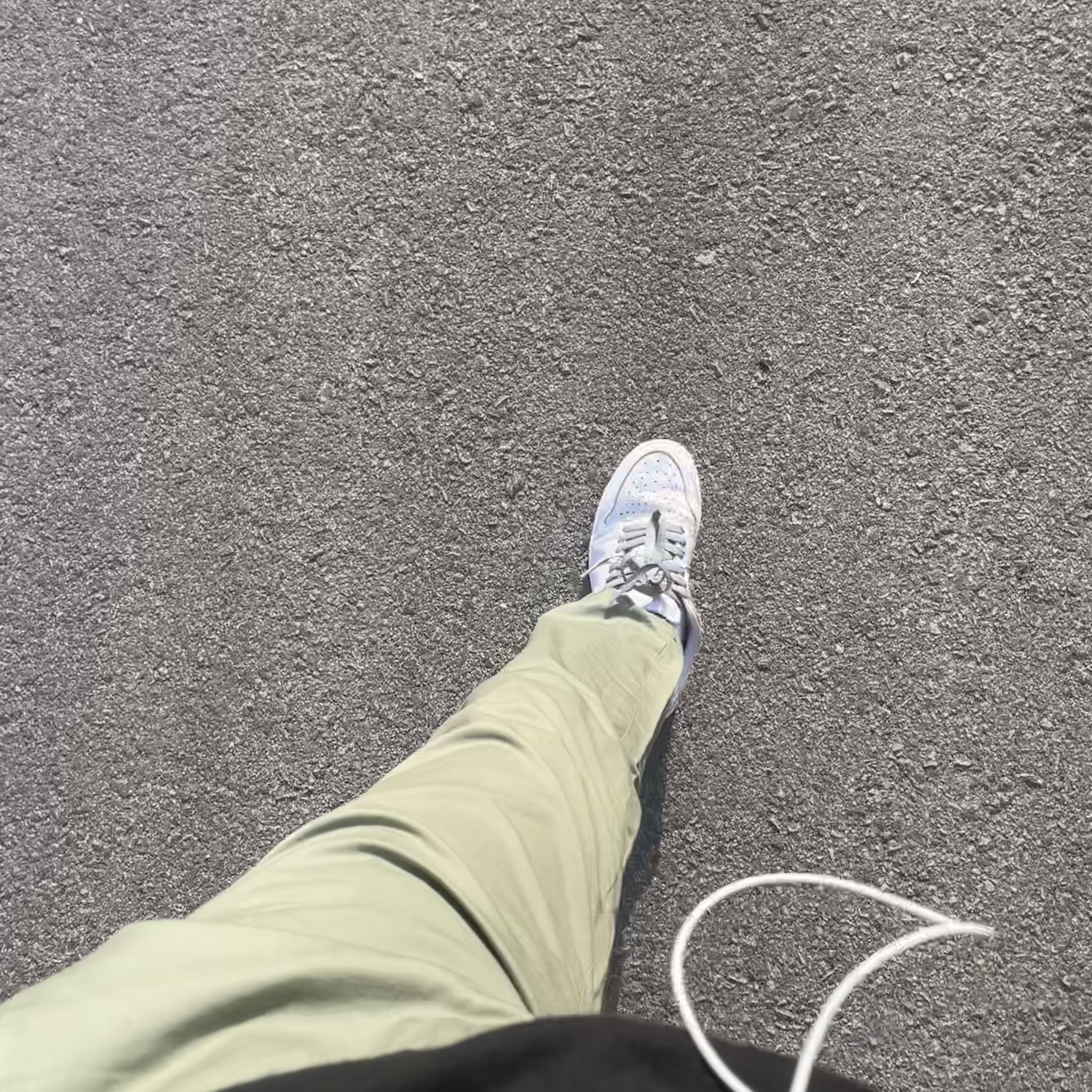 Jordan 1 Retro High OG Pollen, Vans Vault x Nigel Cabourn OG Classic Slip-On LX Carpet Green Mix 착용 스타일 - 3