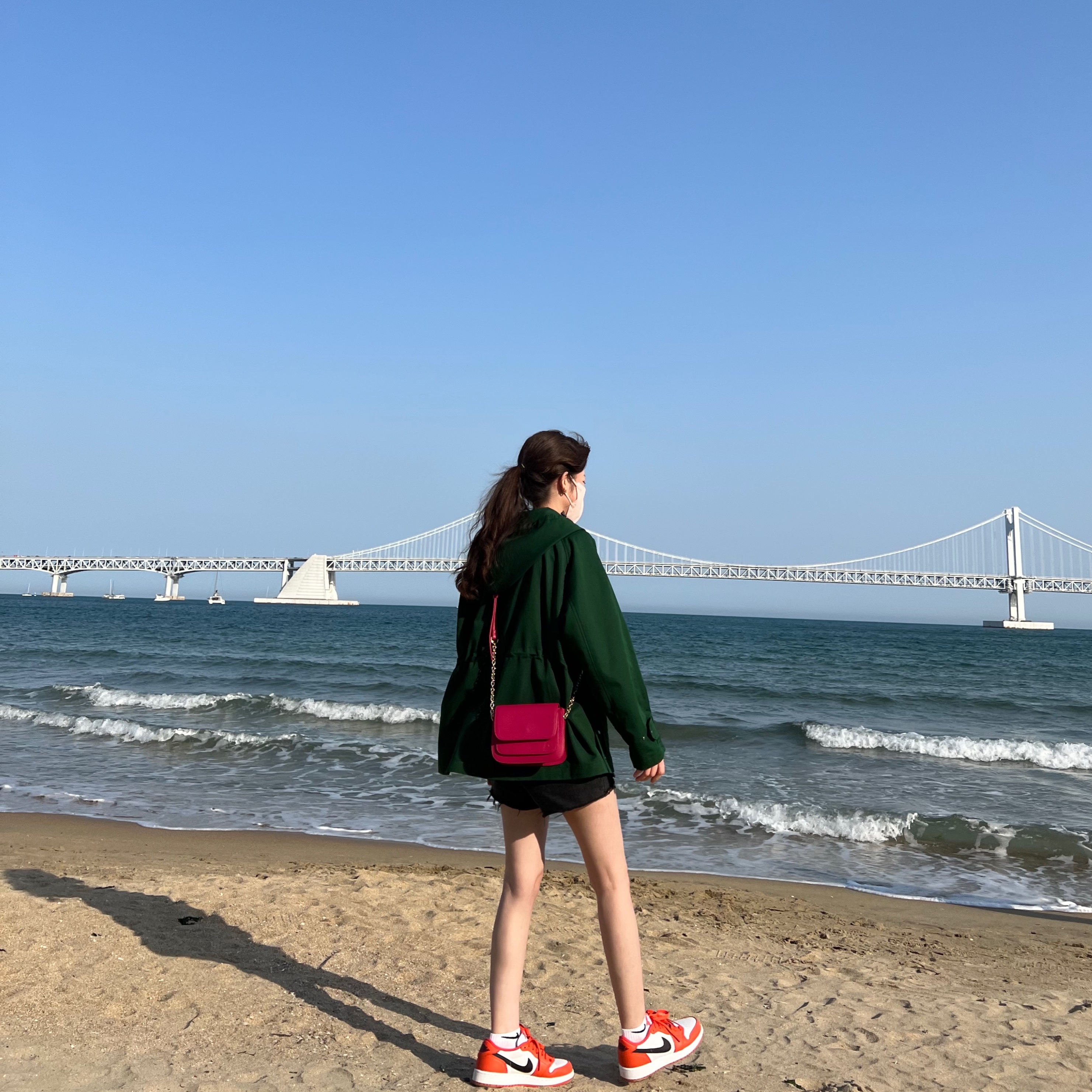 (GS) Jordan 1 Low OG Starfish 착용 스타일 - 1