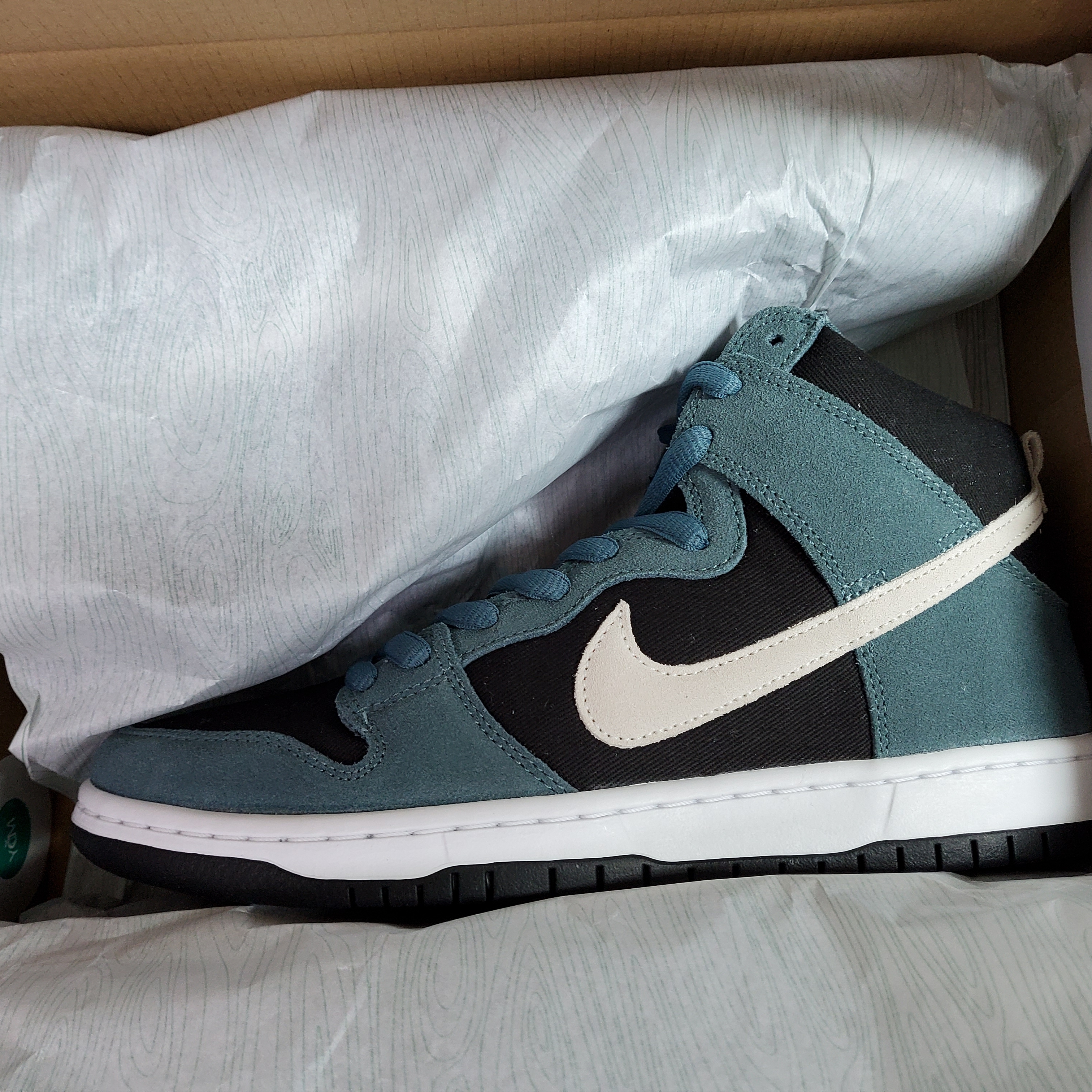 Nike SB Dunk High Pro Mineral Slate Suede 착용 스타일 - 1