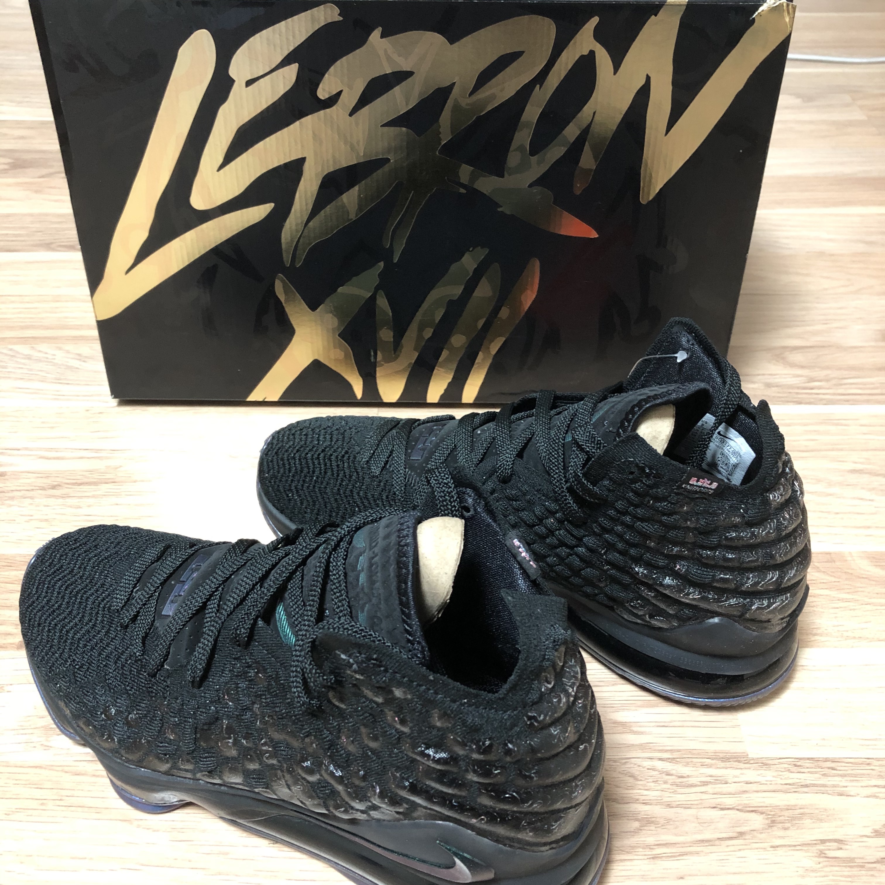 Nike LeBron 17 Lakers 착용 스타일 - 2