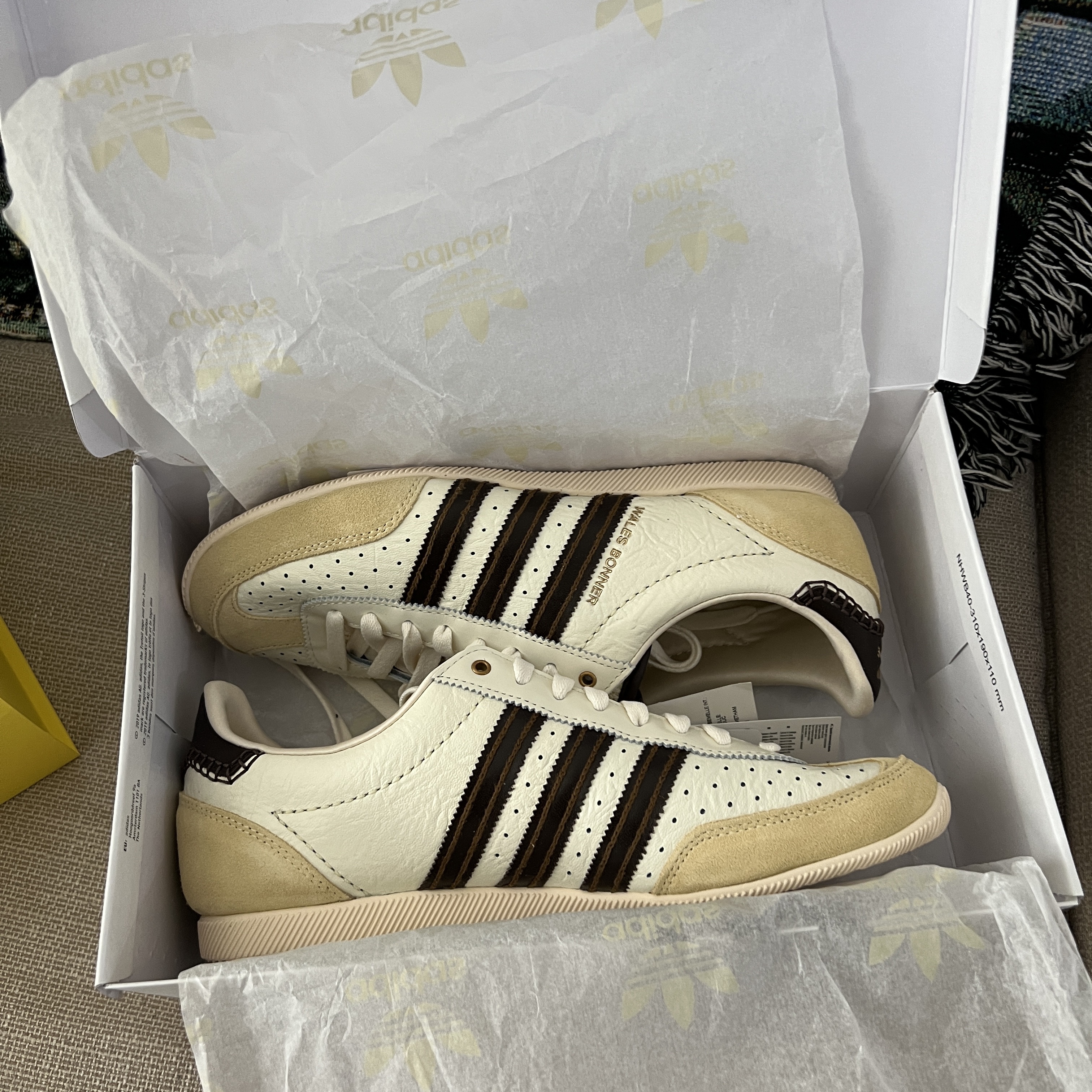 Adidas x Wales Bonner Japan Shoes Cream White 착용 스타일 - 1