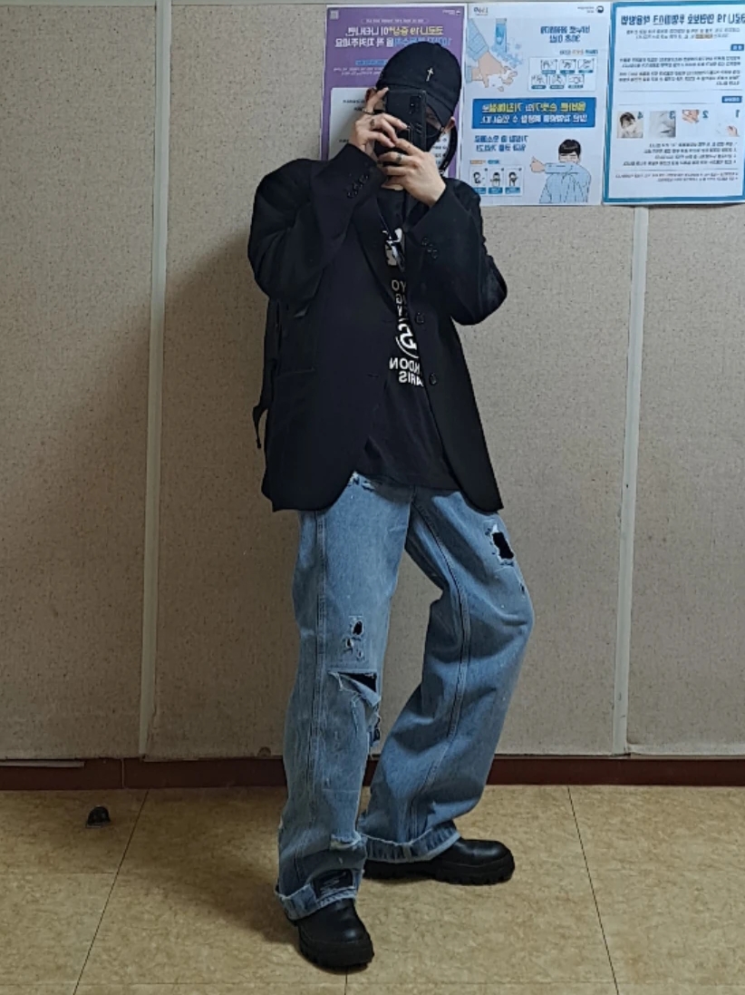 Zara x Ader Error Patchwork Jeans Blue 착용 스타일