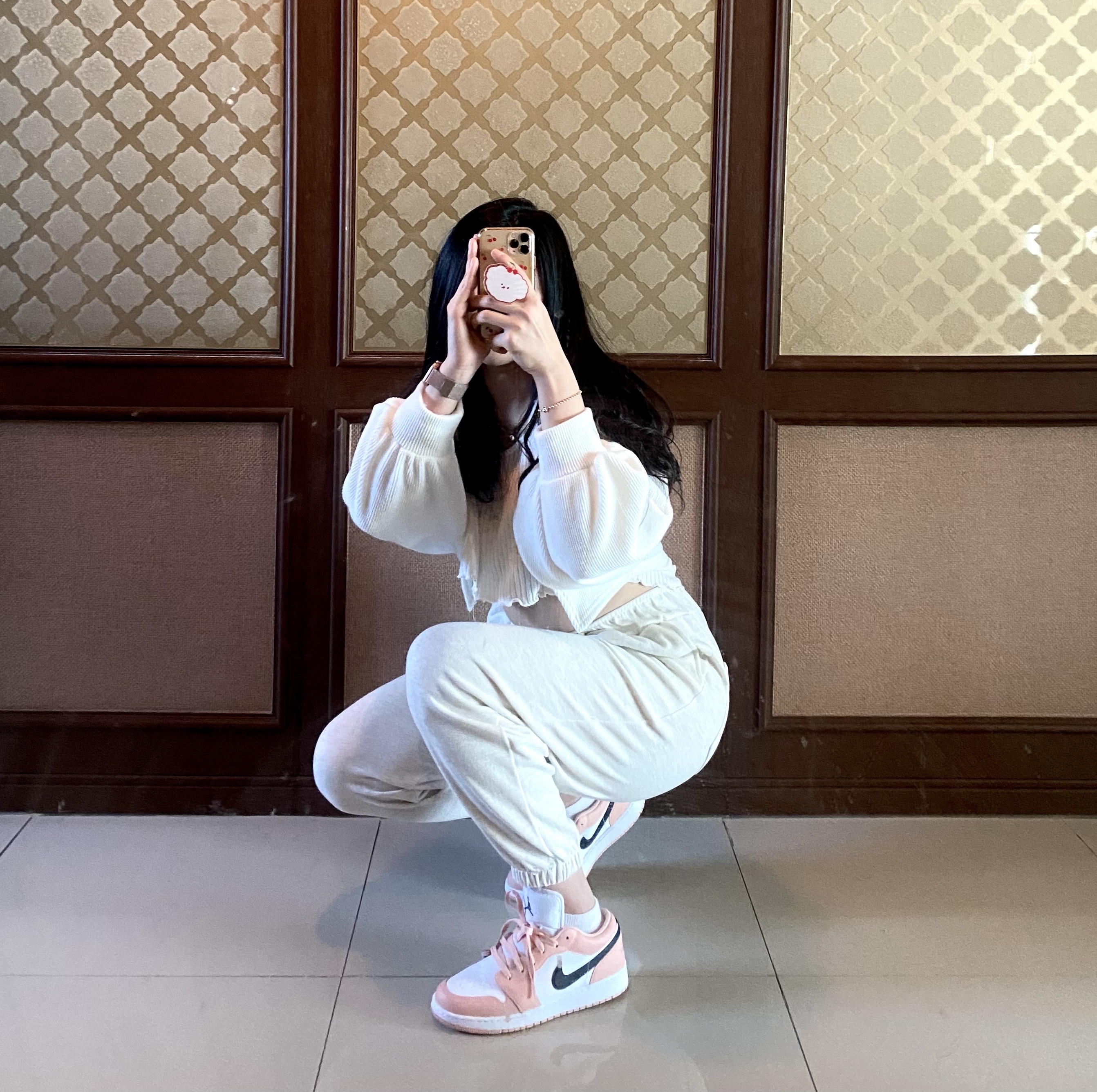 (GS) Jordan 1 Low Light Arctic Pink 착용 스타일 - 2