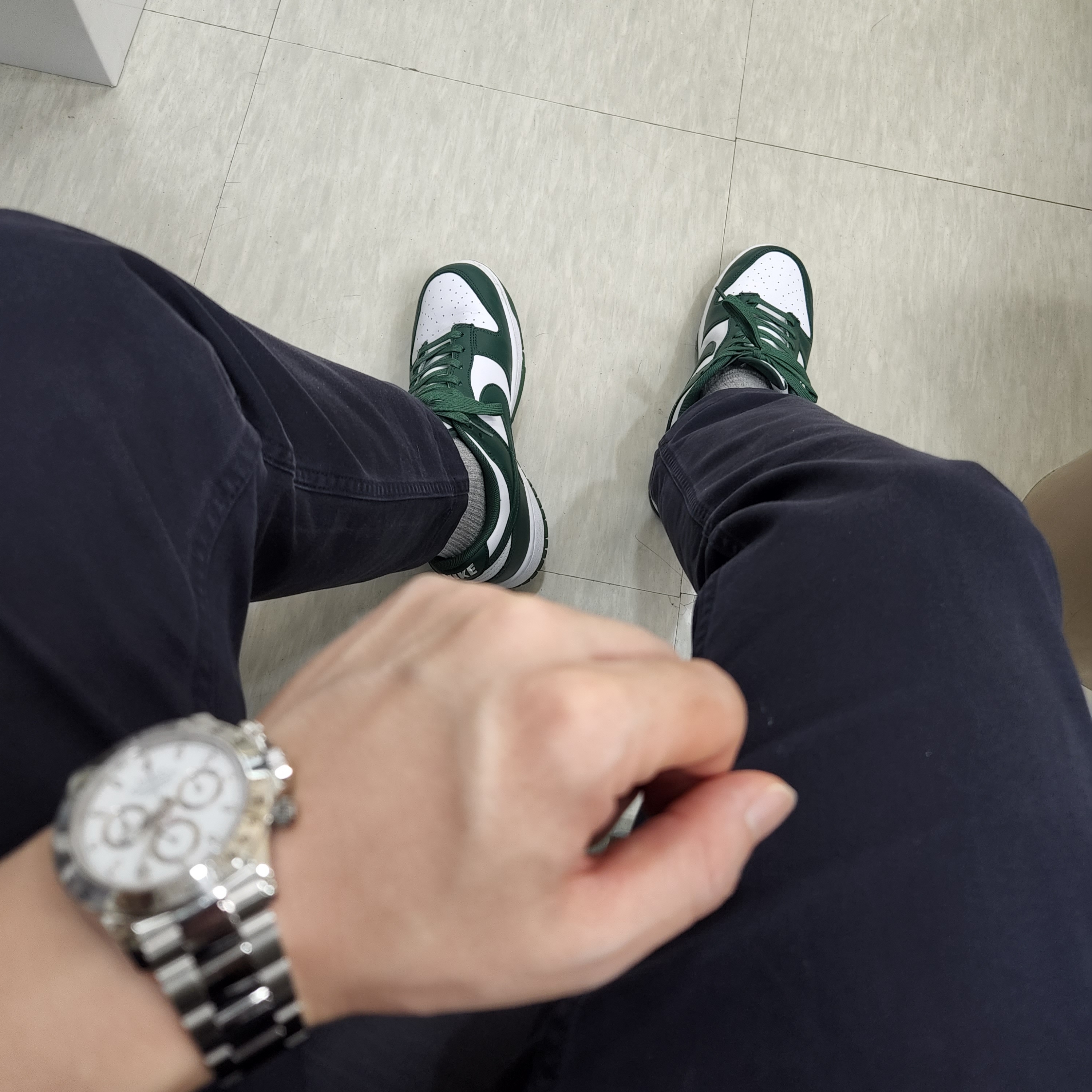 Nike Dunk Low Retro Varsity Green 착용 스타일
