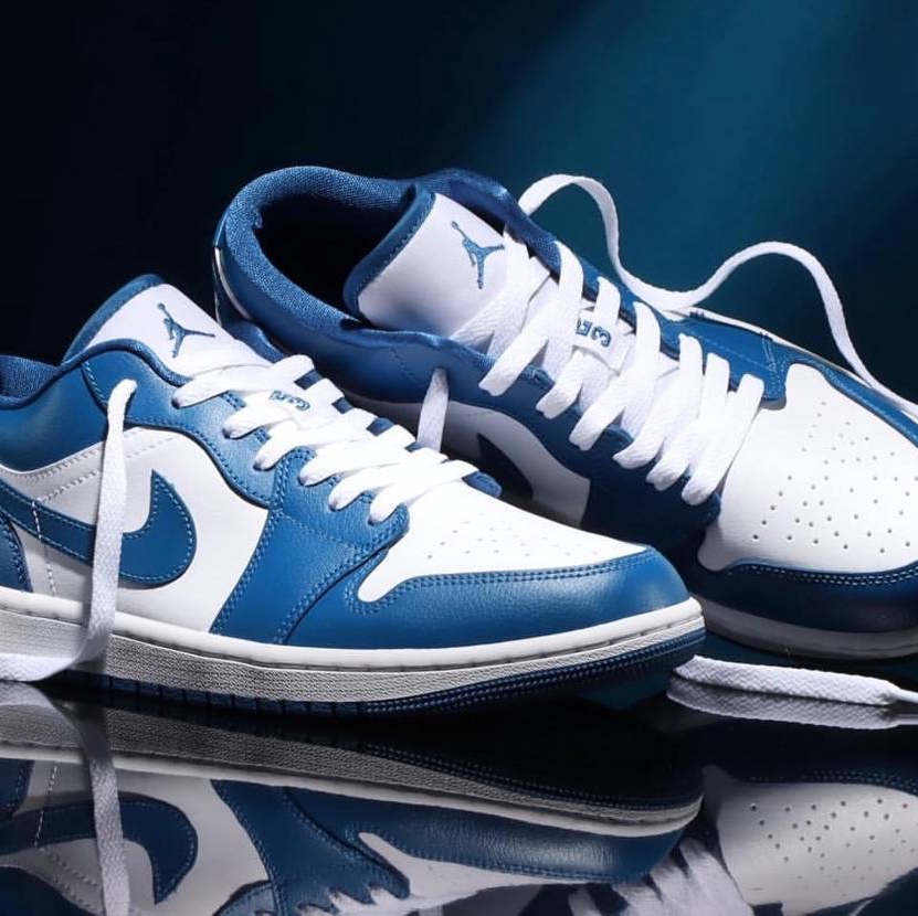 (W) Jordan 1 Low White Dark Marina Blue 착용 스타일 - 2