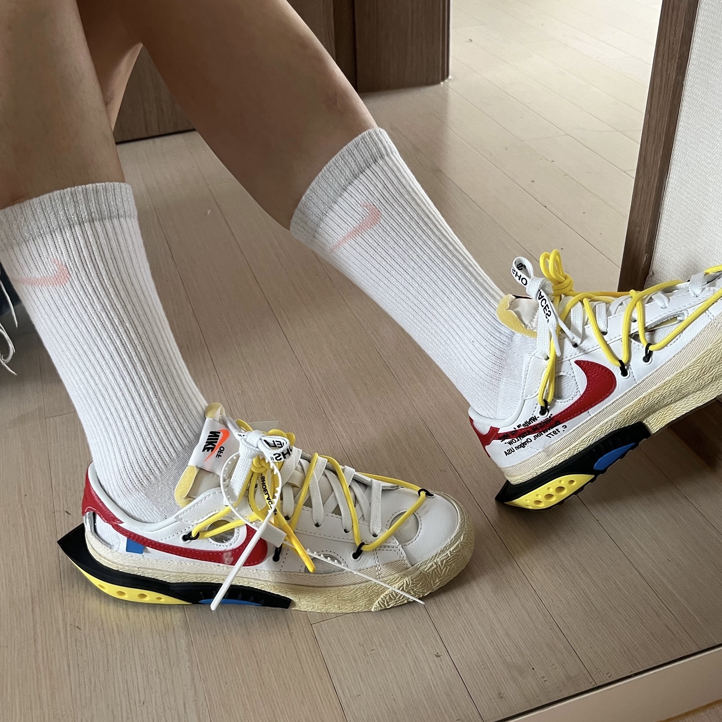 (Kids) Nike Everyday Plus Socks Pink White (6 Pack/Korean Ver.) 착용 스타일 - 4