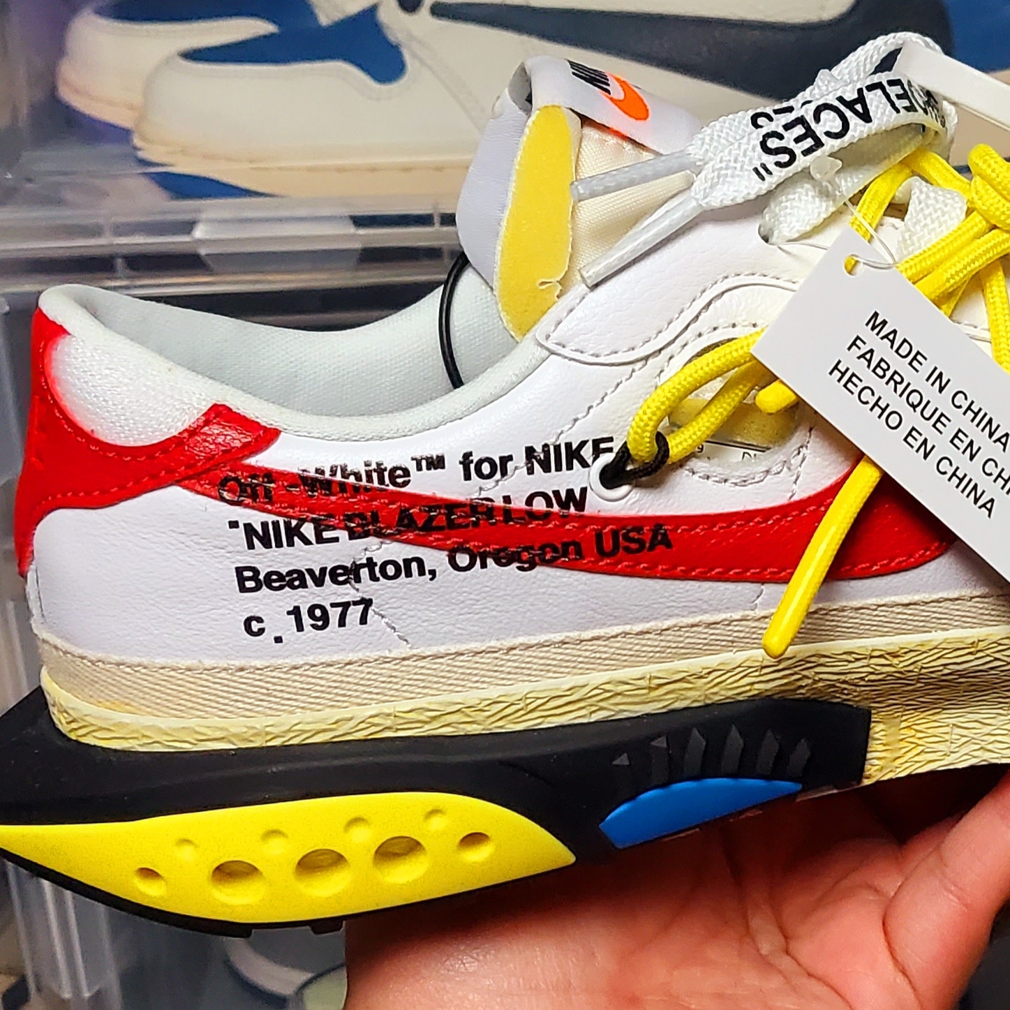 Nike x Off-White Blazer Low '77 White and University Red 착용 스타일 - 4