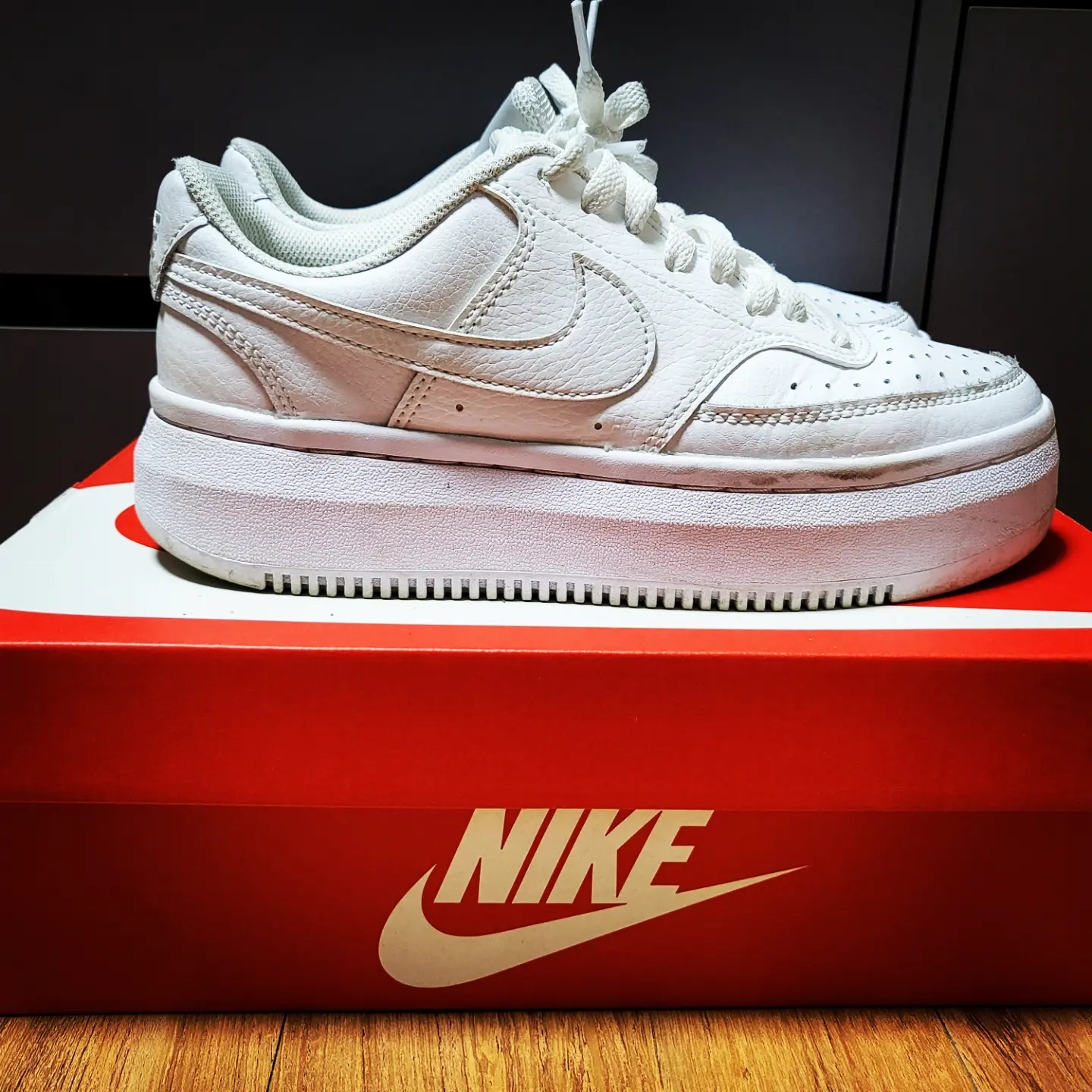 (W) Nike Court Vision Alta White 착용 스타일