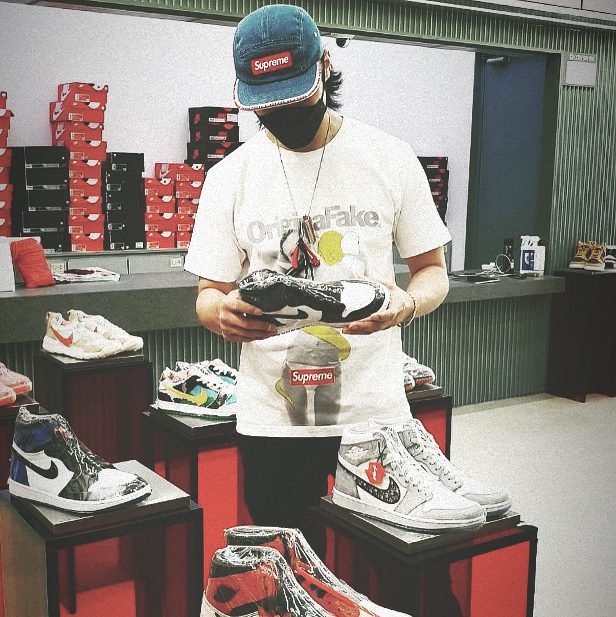 in: S.U.P.R.E.M.E.213님의 스타일