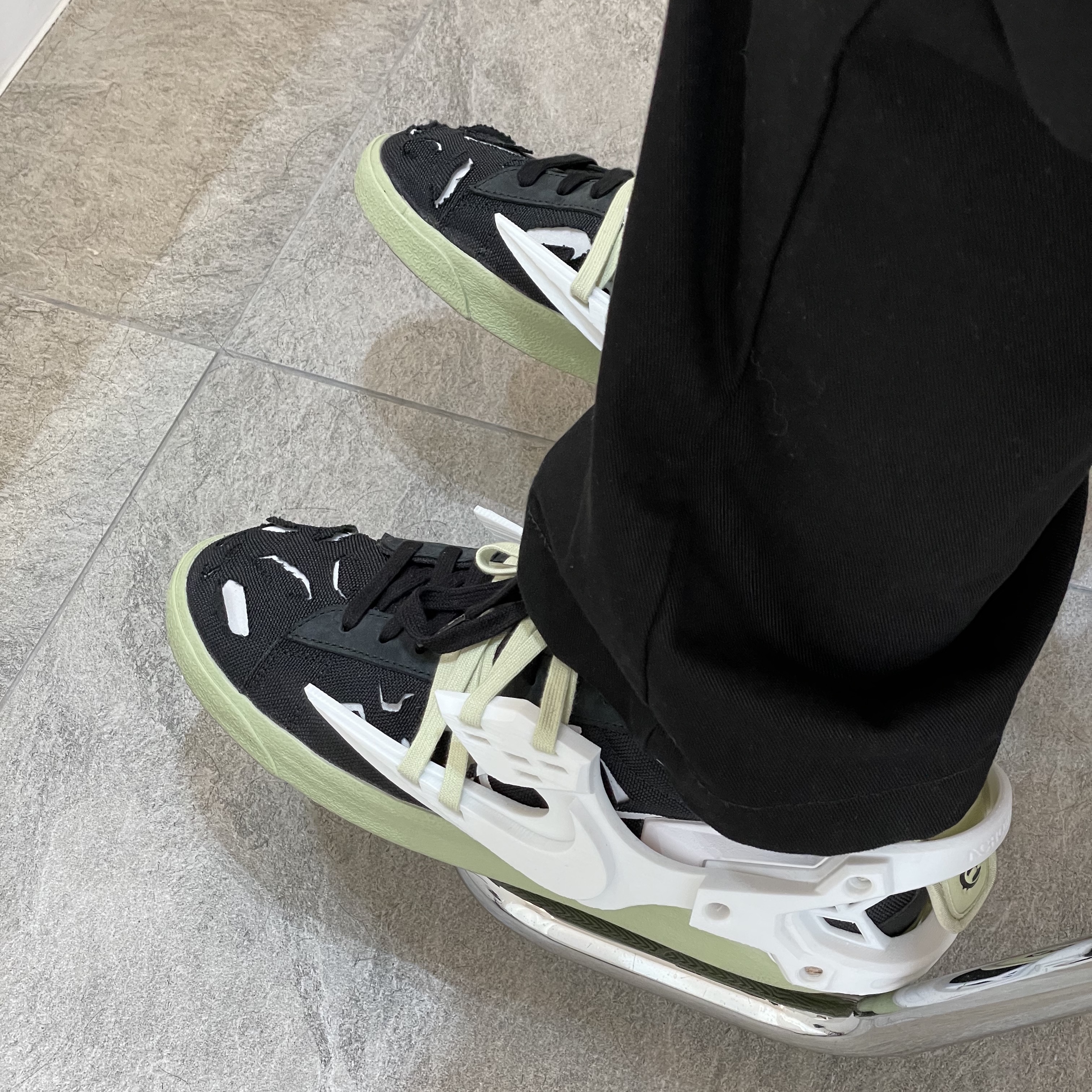 Nike x Acronym Blazer Low Black 착용 스타일