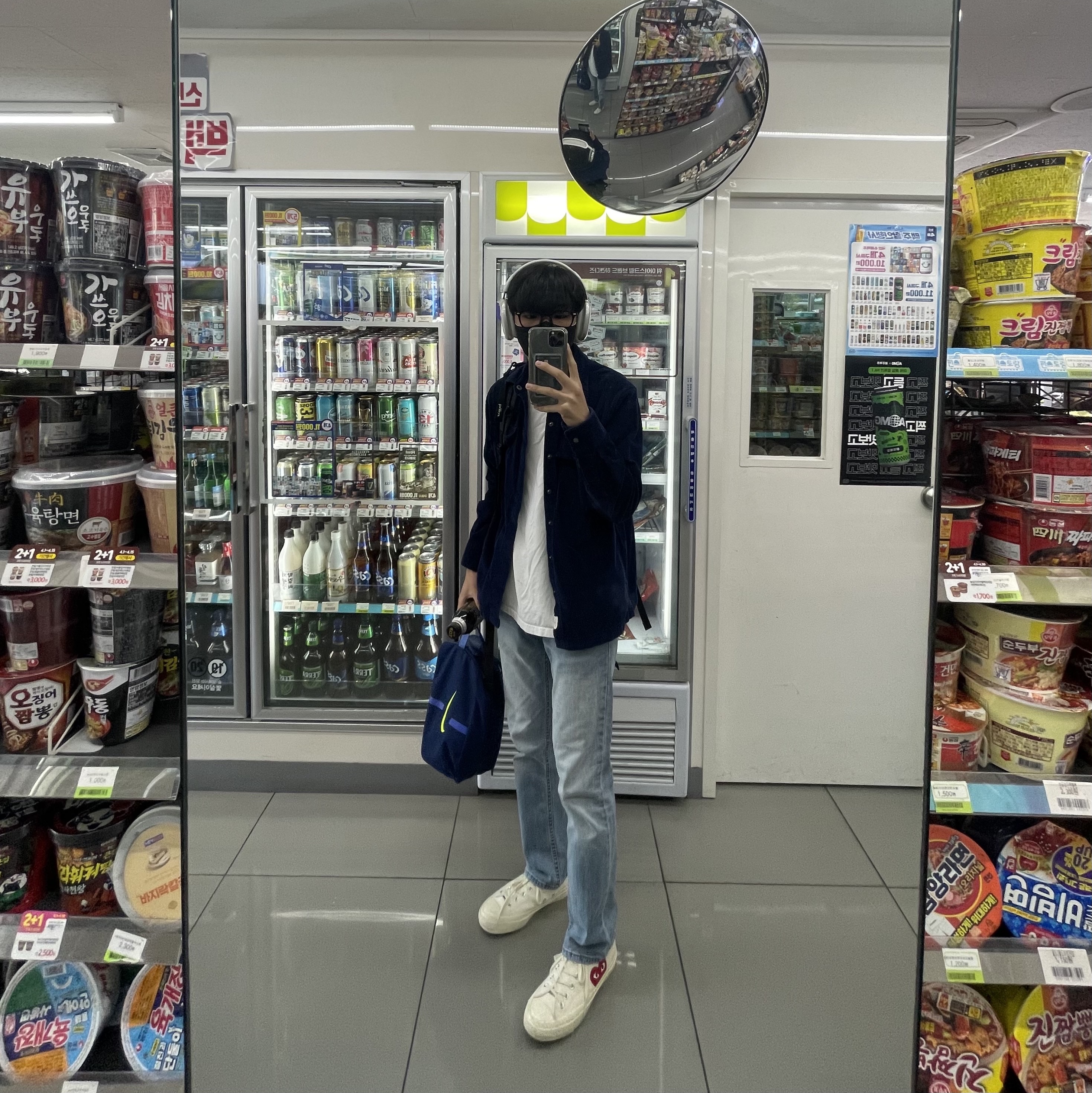 Converse x Play Comme des Garcons Chuck 70 Ox White, Apple AirPods Max Lightning Silver (Korean Ver.) 착용 스타일