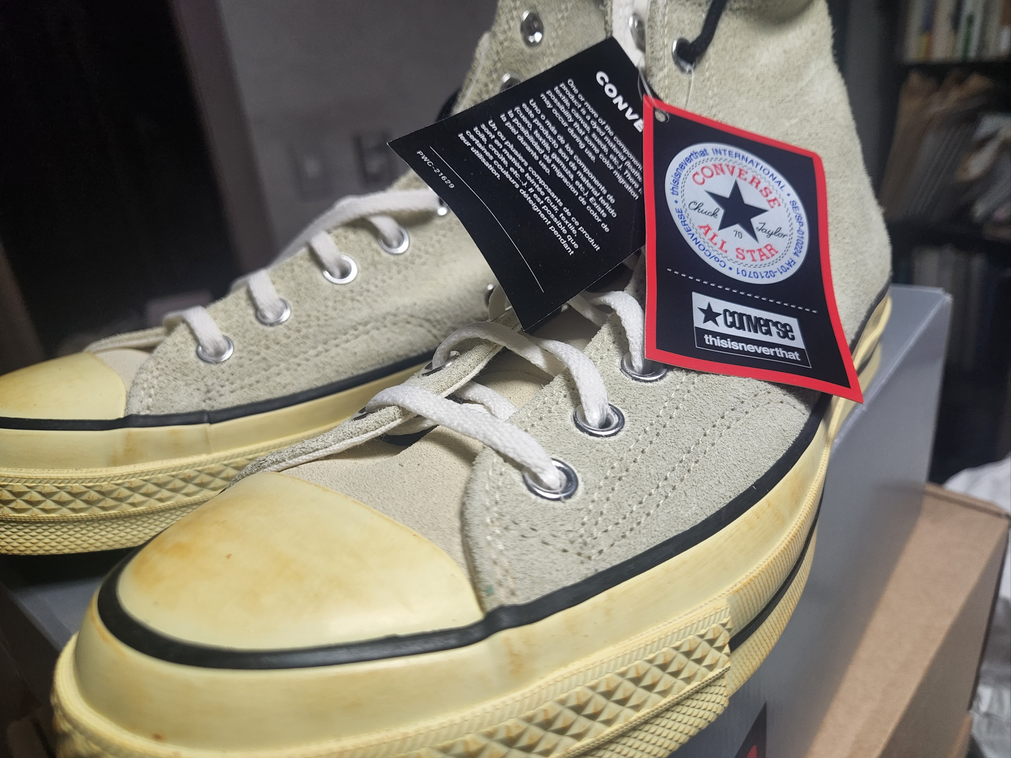 Converse x Thisisneverthat Chuck 70 High Lemon Icing 착용 스타일 - 2