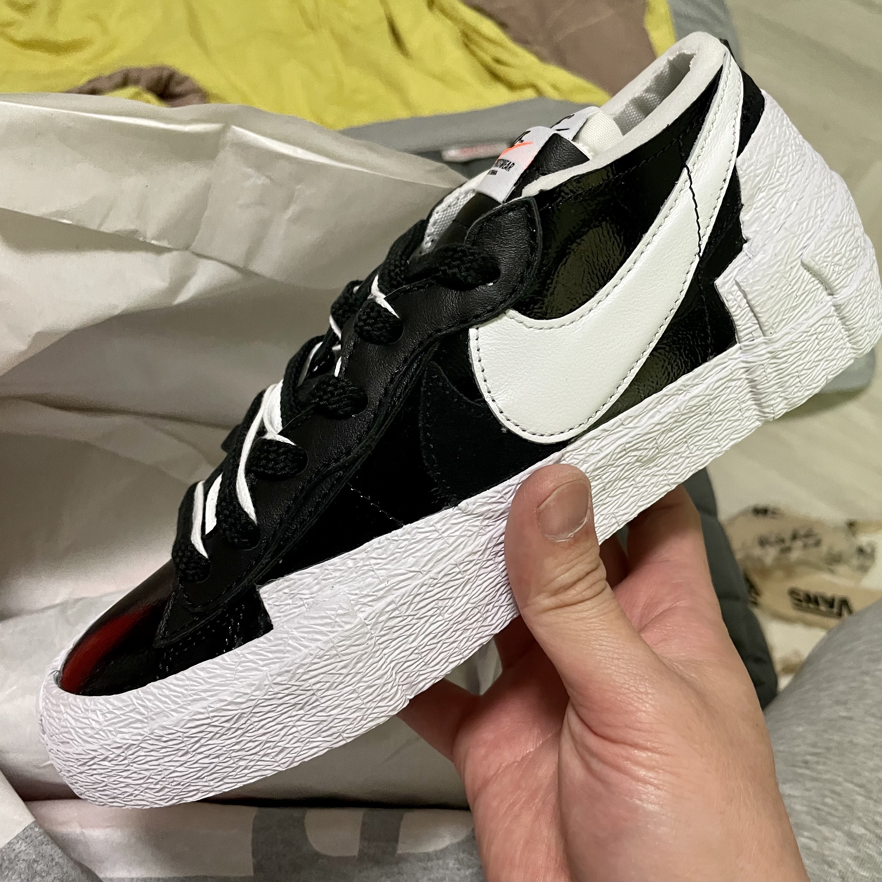 Nike x Sacai Blazer Low Black Patent Leather 착용 스타일