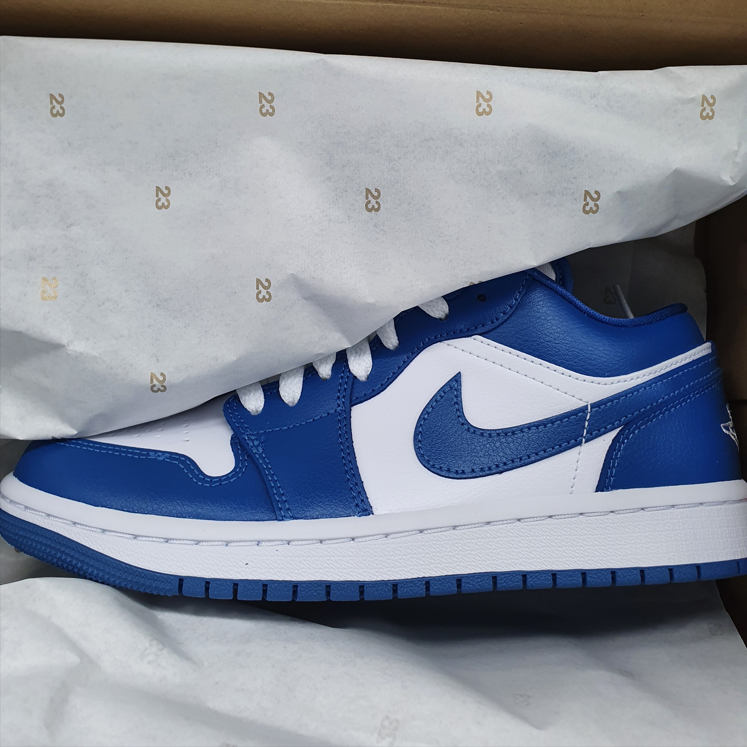 (W) Jordan 1 Low White Dark Marina Blue 착용 스타일