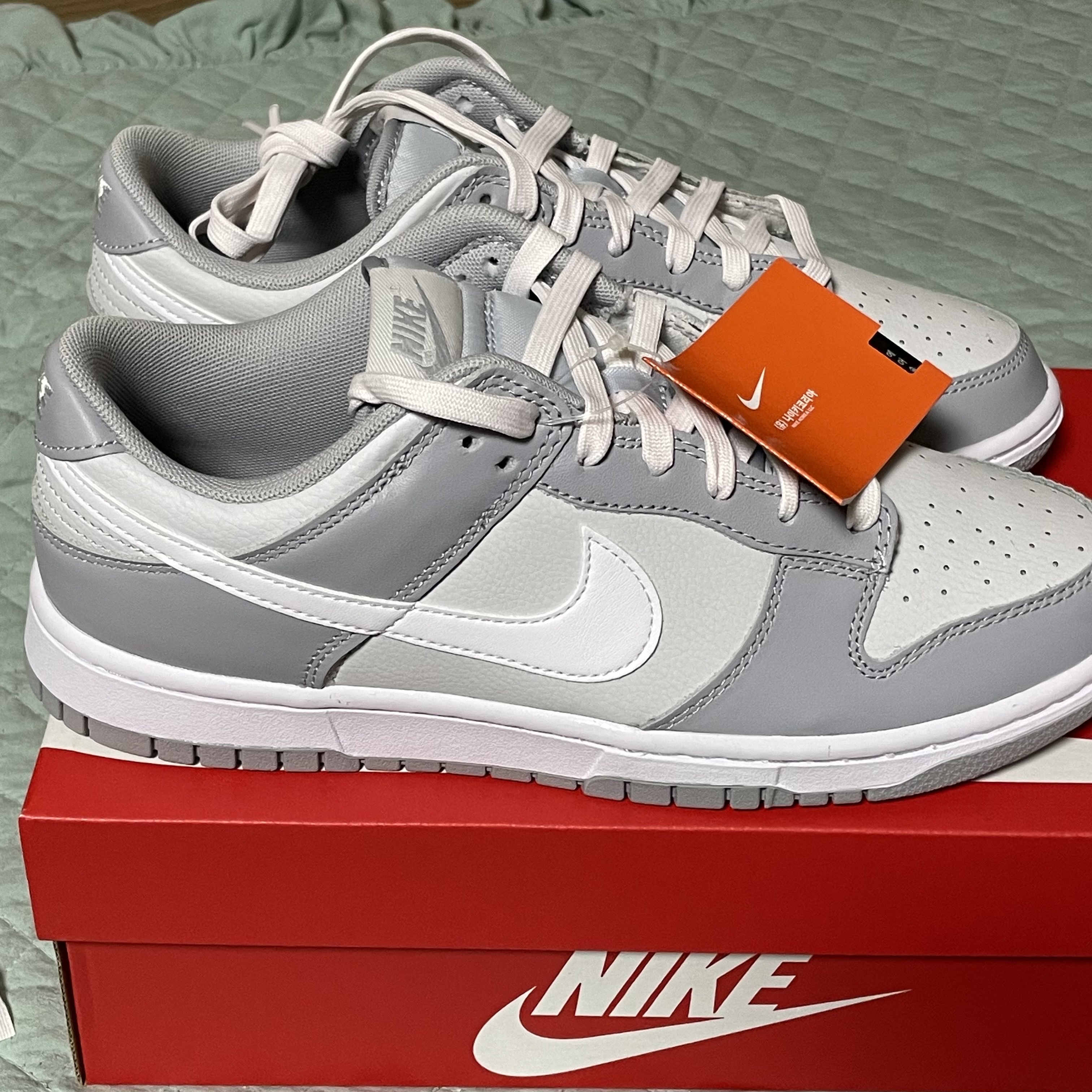Nike Dunk Low Retro Wolf Grey 착용 스타일