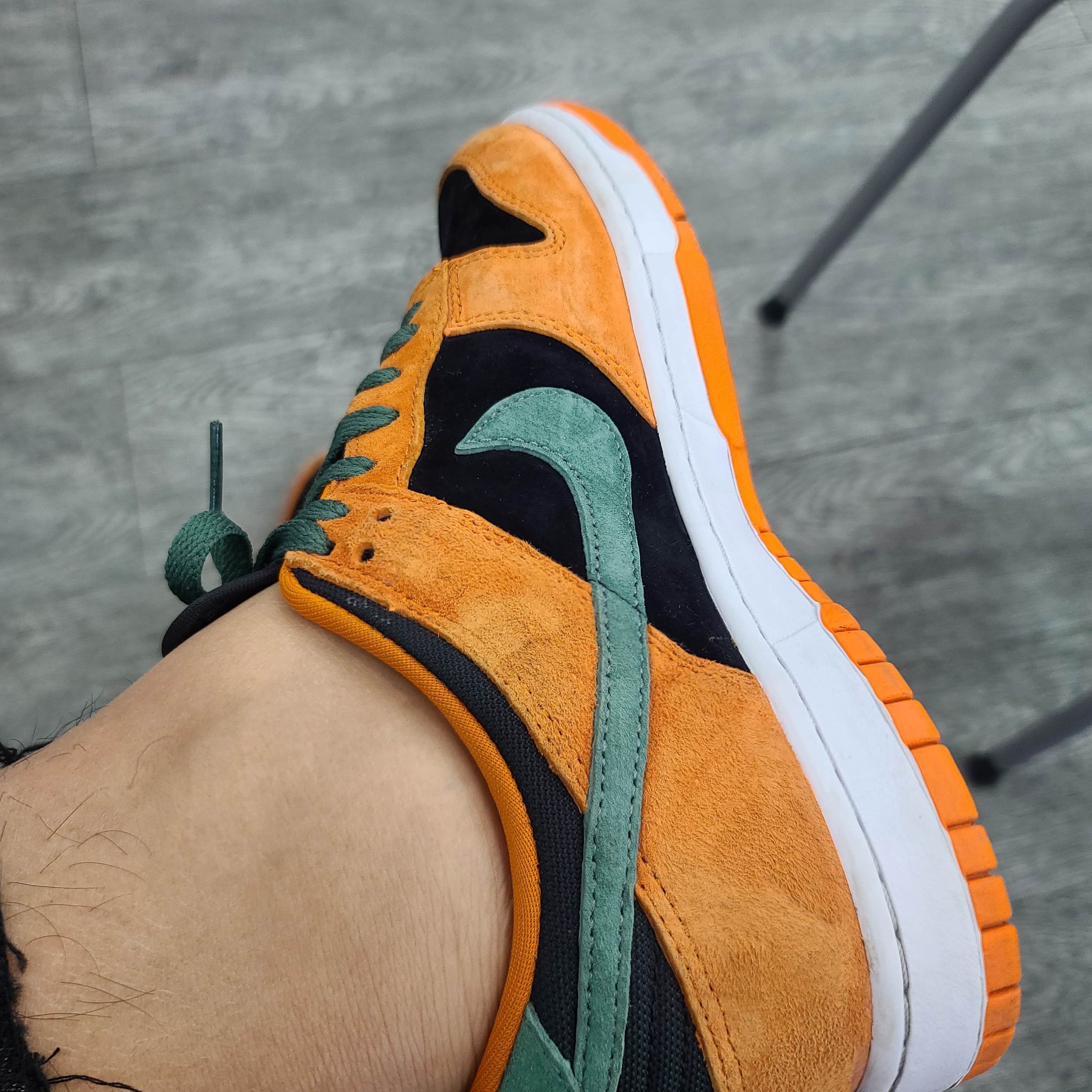 Nike Dunk Low SP Ceramic 착용 스타일 - 2