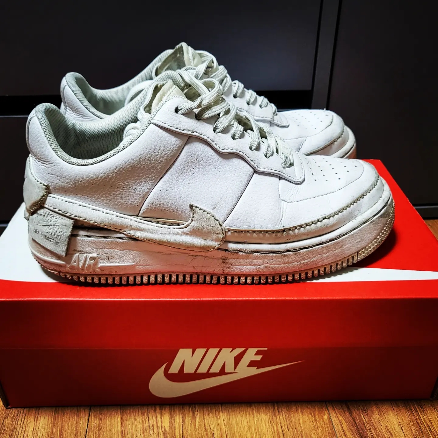 (W) Nike Air Force 1 Shadow Triple White 착용 스타일