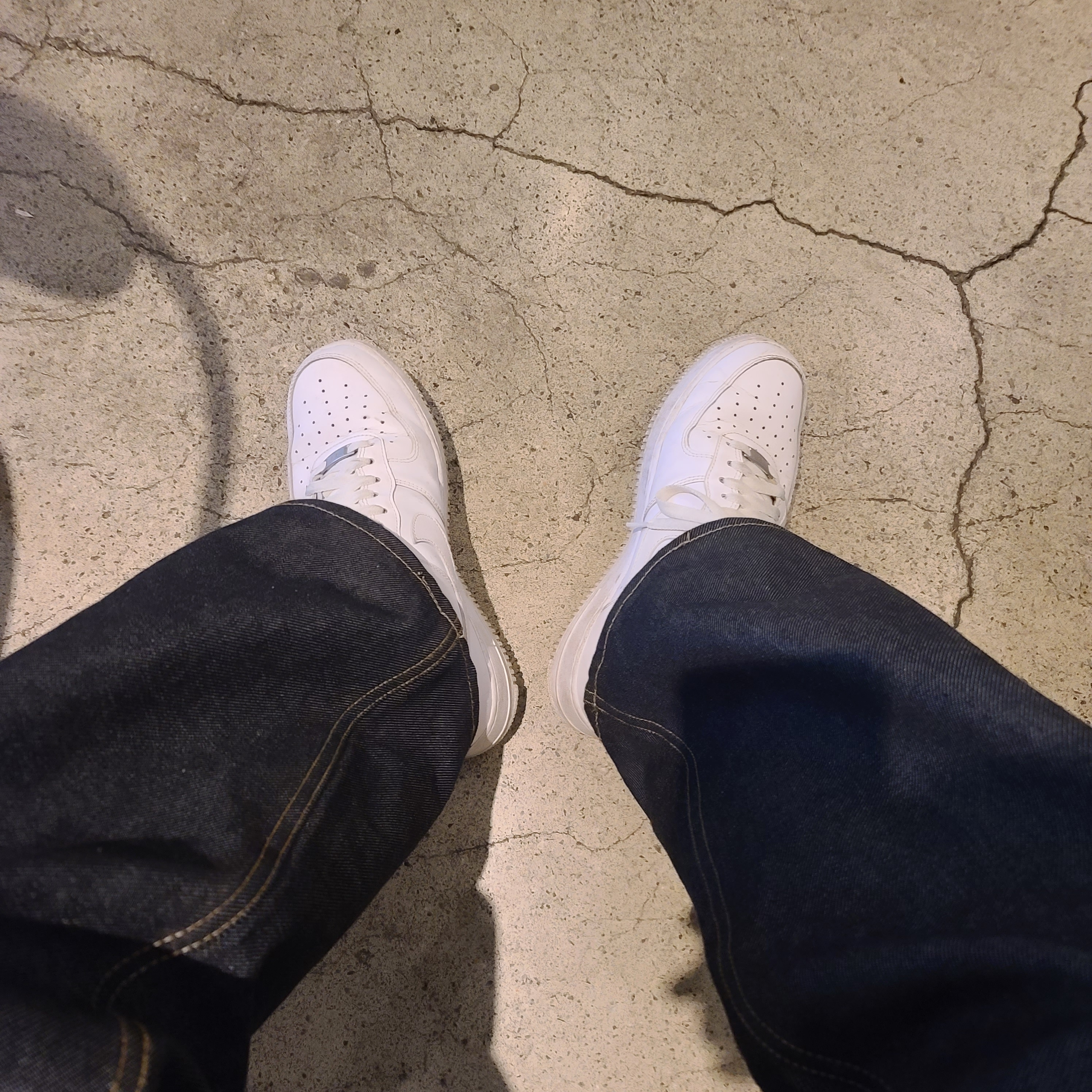 Nike Air Force 1 '07 Low White, (W) Nike Air Force 1 '07 Low White 착용 스타일 - 4
