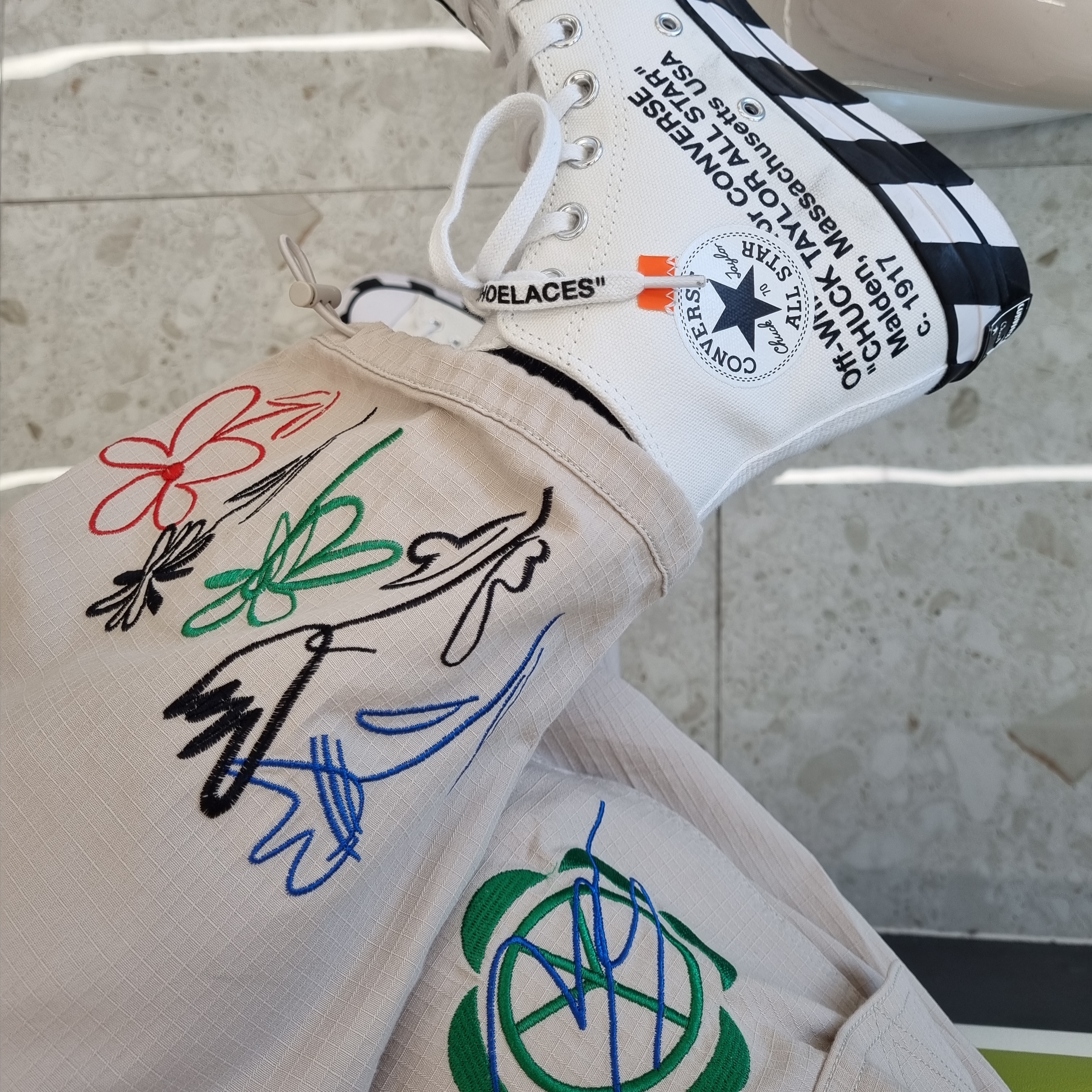 Converse x Off-White Chuck 70 High V2 2021 착용 스타일