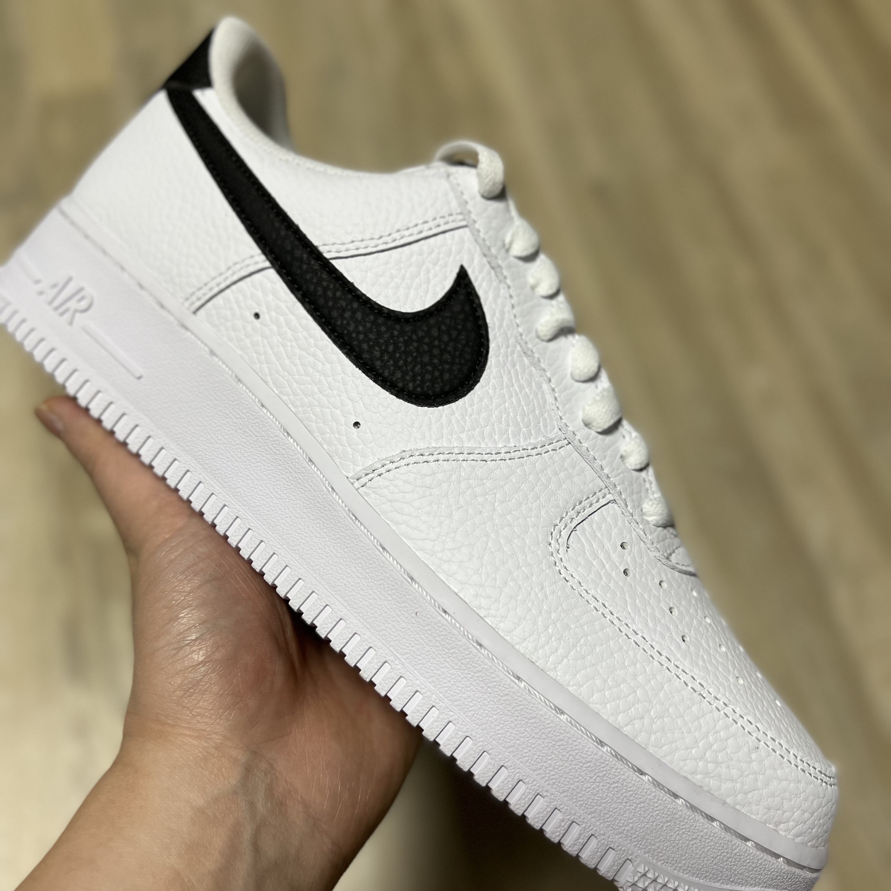 Nike Air Force 1 '07 White Black 착용 스타일