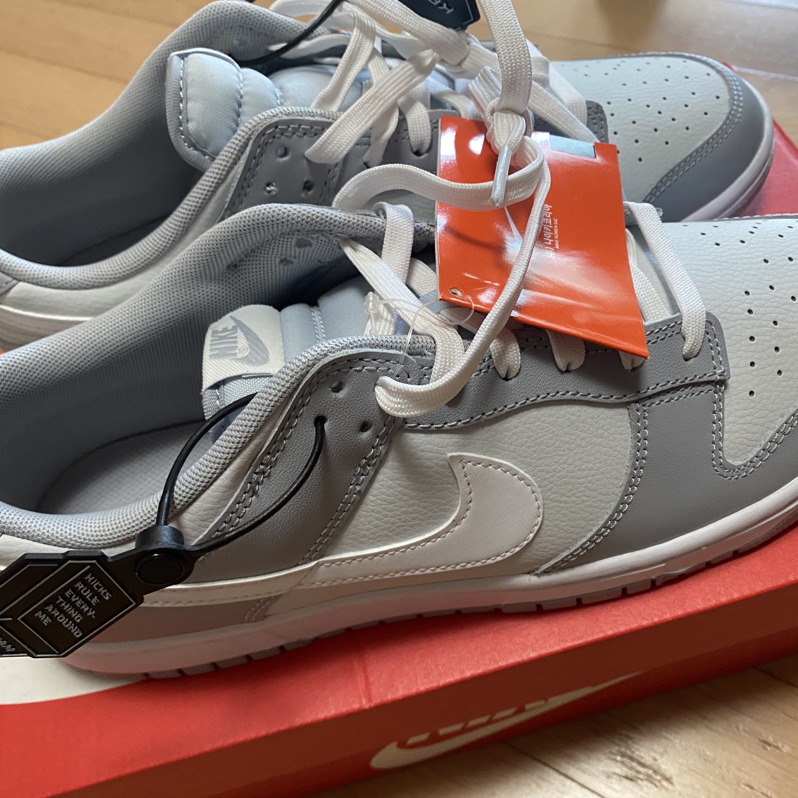 Nike Dunk Low Retro Wolf Grey 착용 스타일