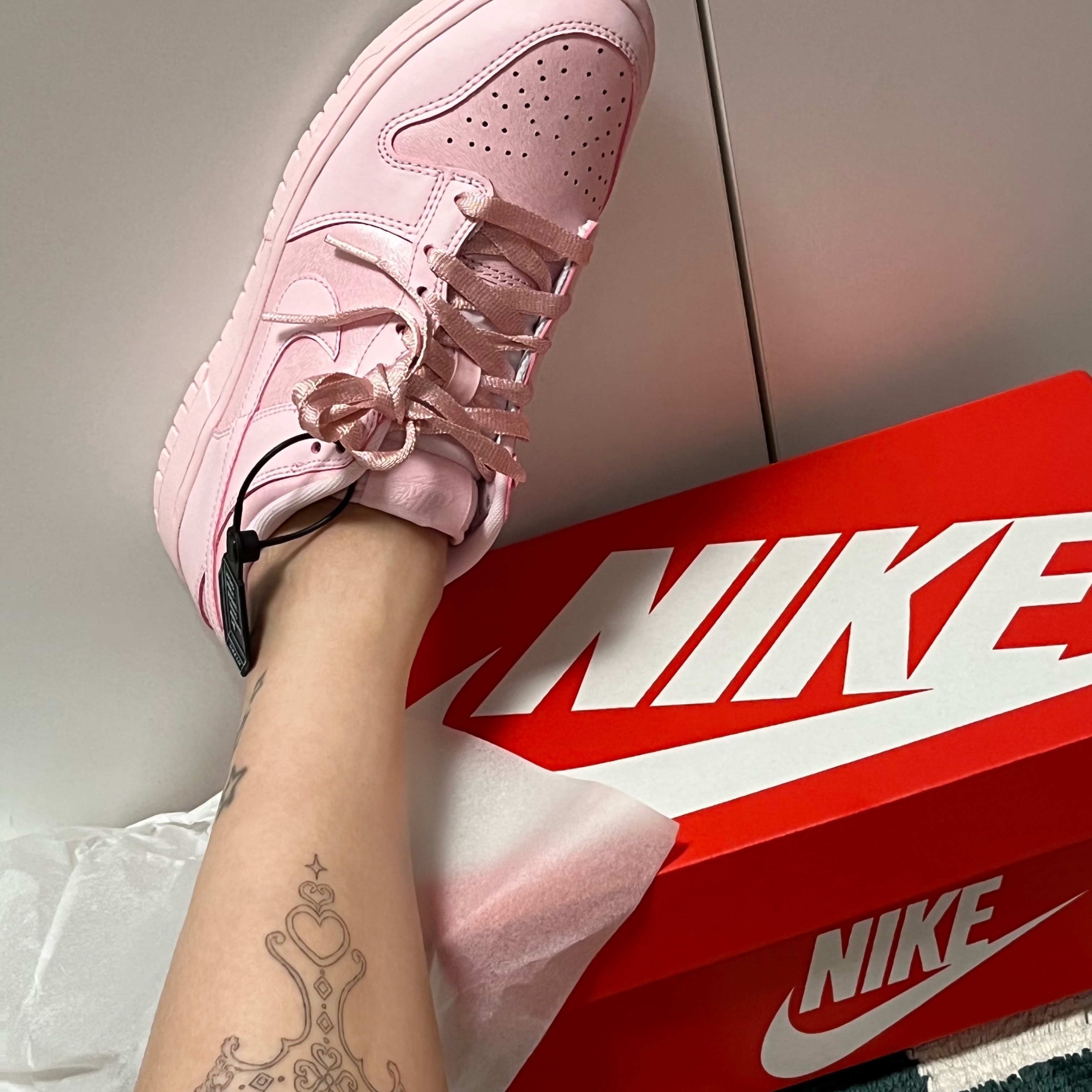 (GS) Nike Dunk Low SE Prism Pink 착용 스타일
