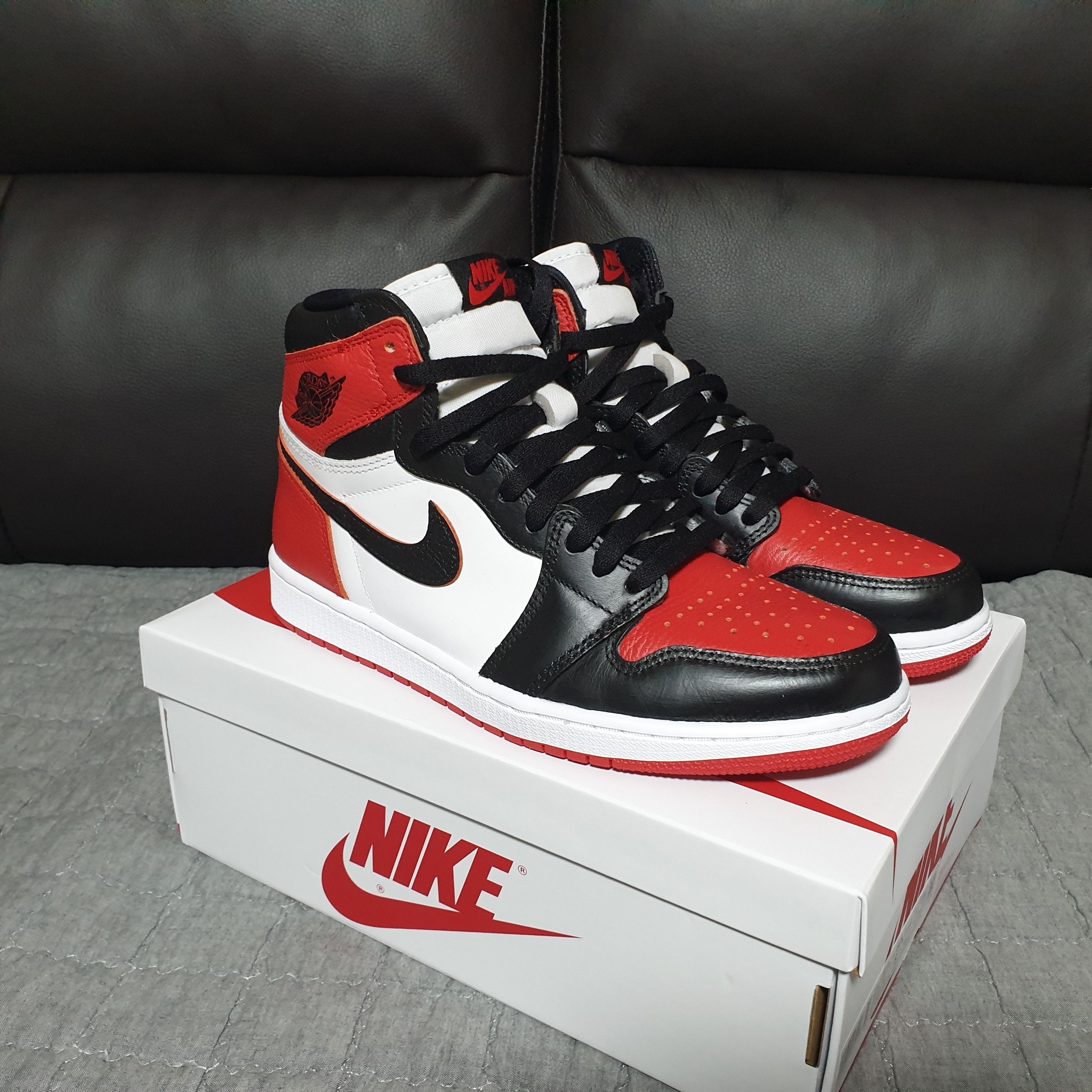 Jordan 1 Retro High OG Heritage 착용 스타일 - 1