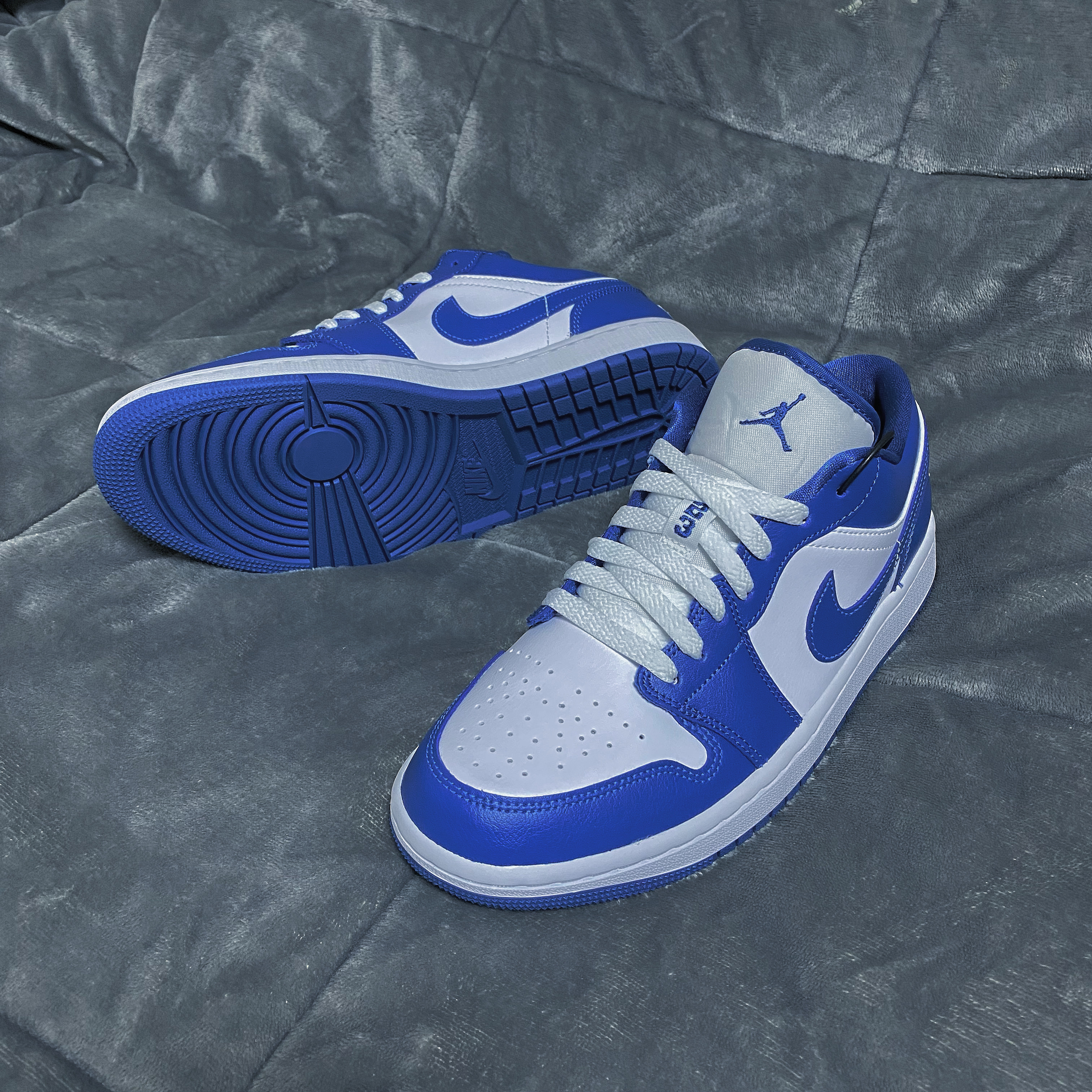 (W) Jordan 1 Low White Dark Marina Blue 착용 스타일