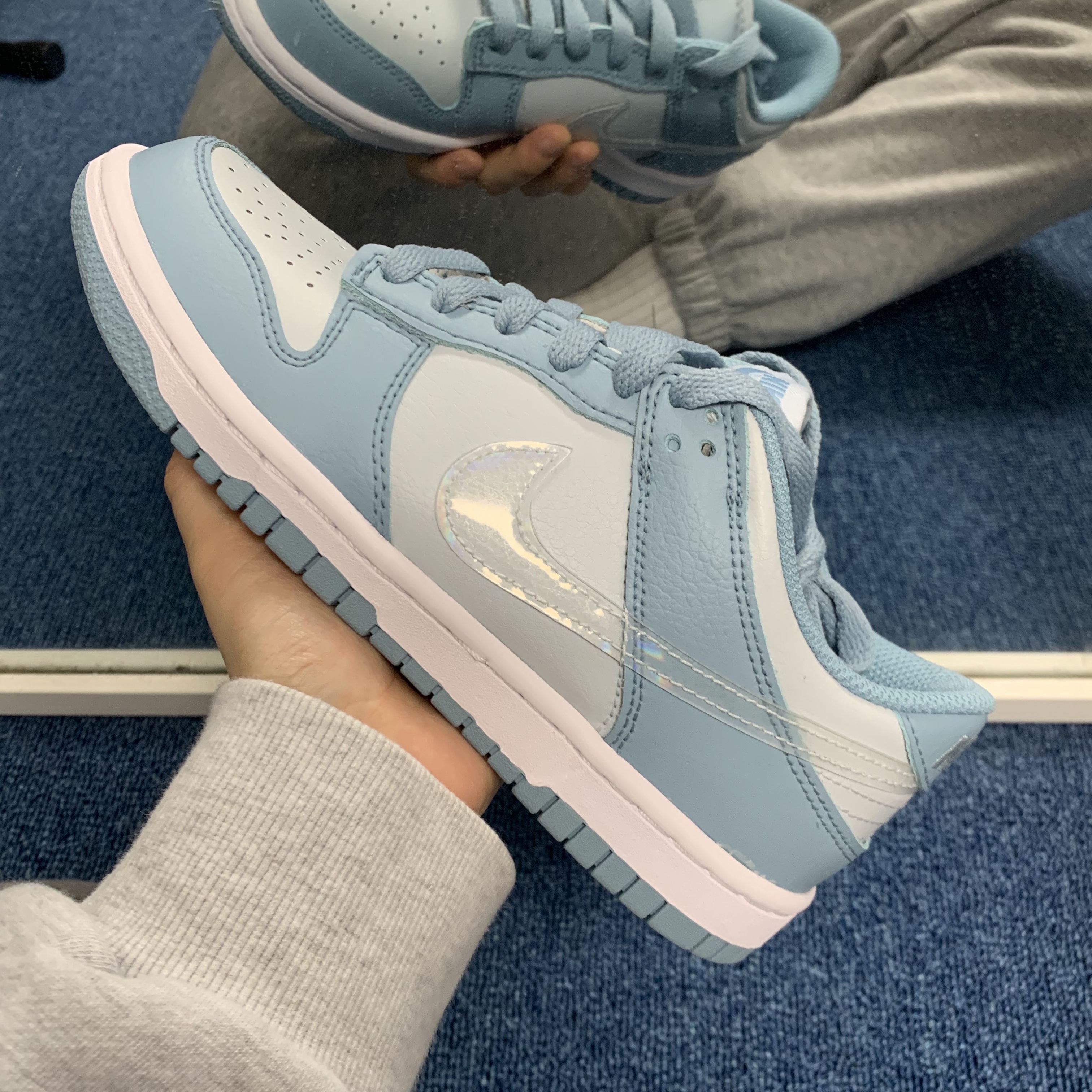 (GS) Nike Dunk Low Aura 착용 스타일 - 1