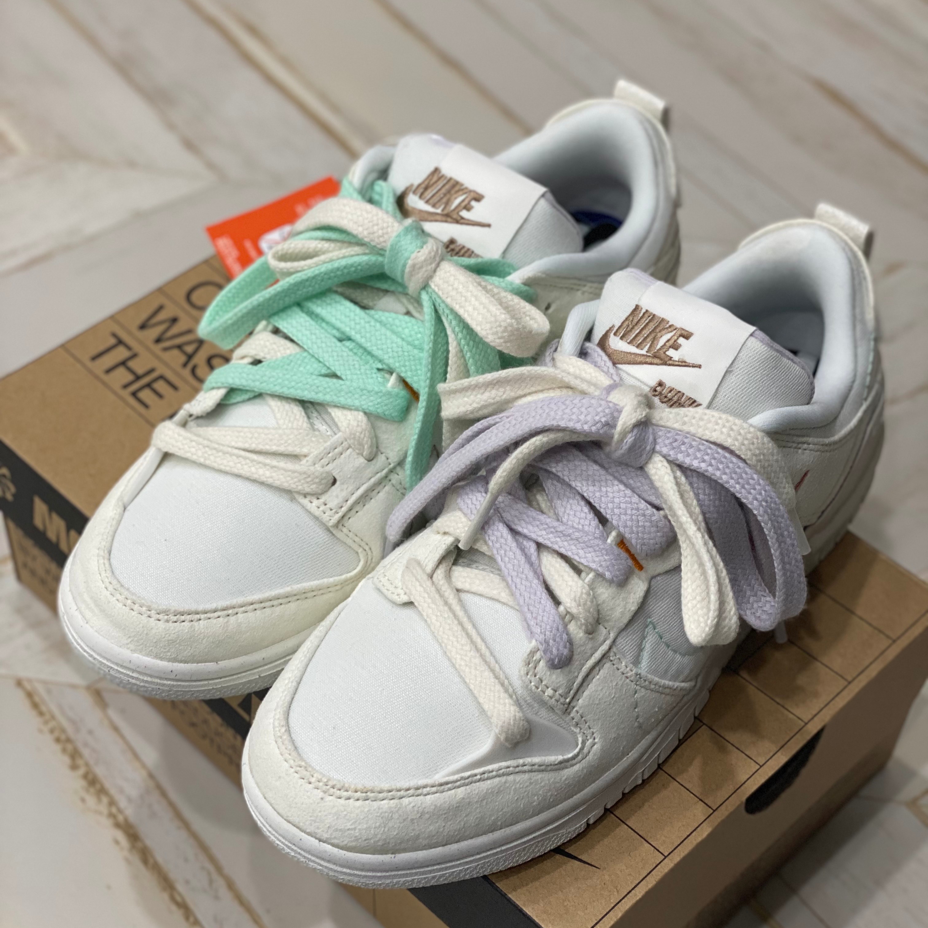(W) Nike Dunk Low Disrupt 2 White Light Bone 착용 스타일