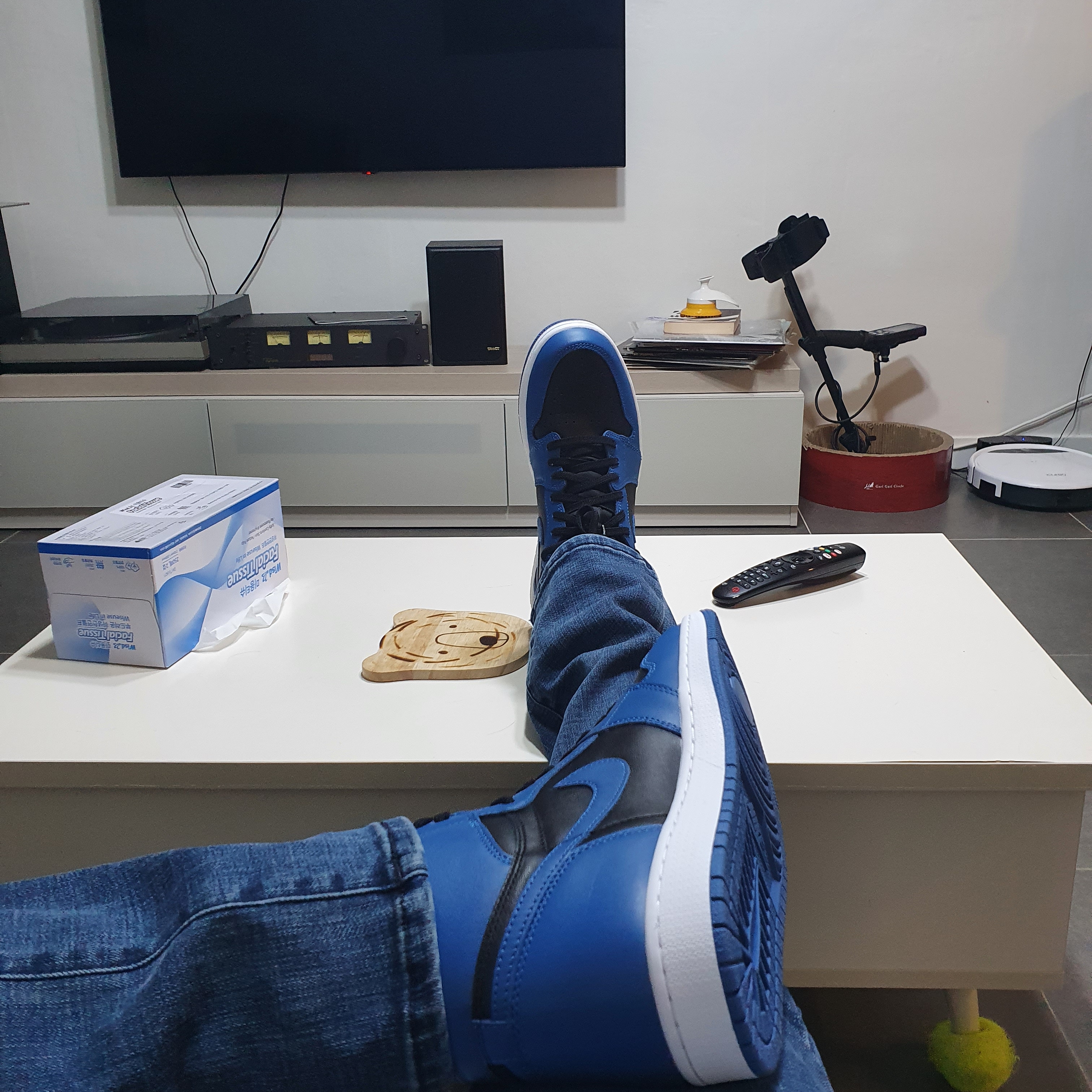 Jordan 1 Retro High OG Dark Marina Blue 착용 스타일