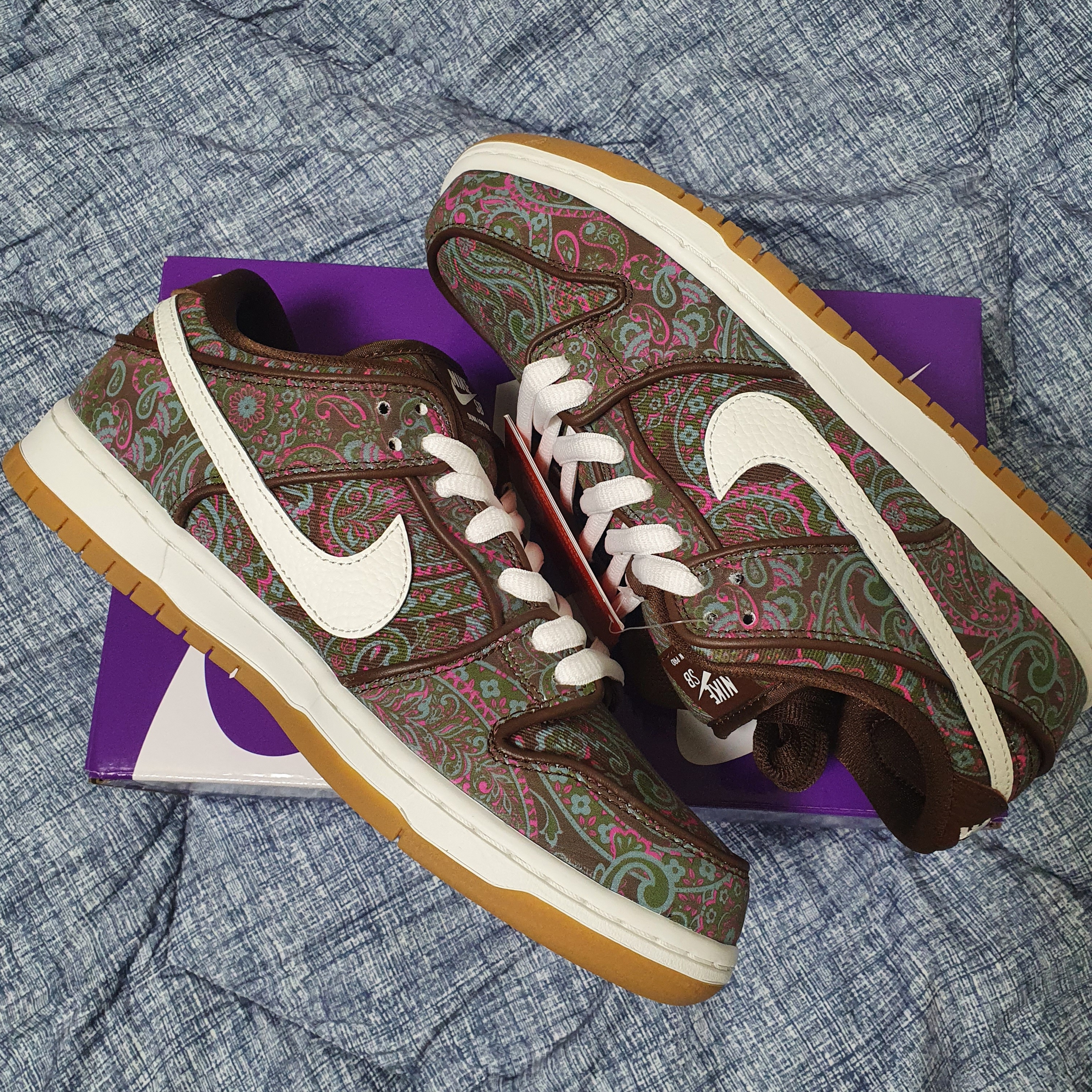 Nike SB Dunk Low Pro Premium Paisley 착용 스타일