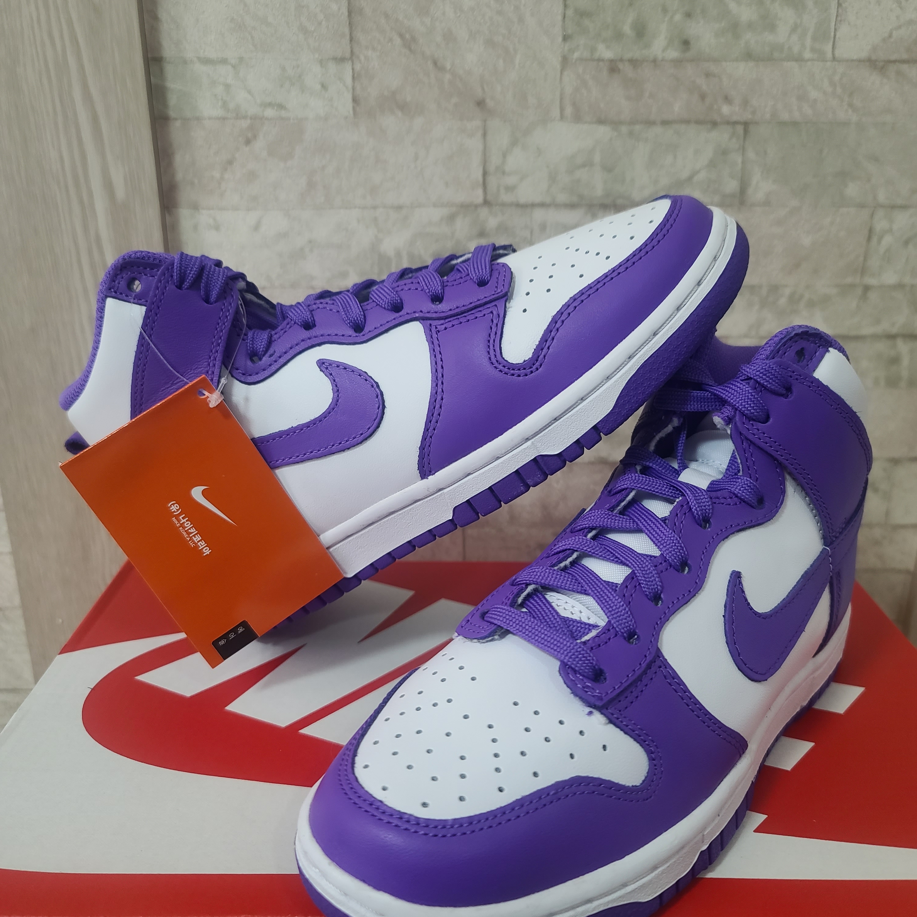(W) Nike Dunk High Psychic Purple 착용 스타일 - 1