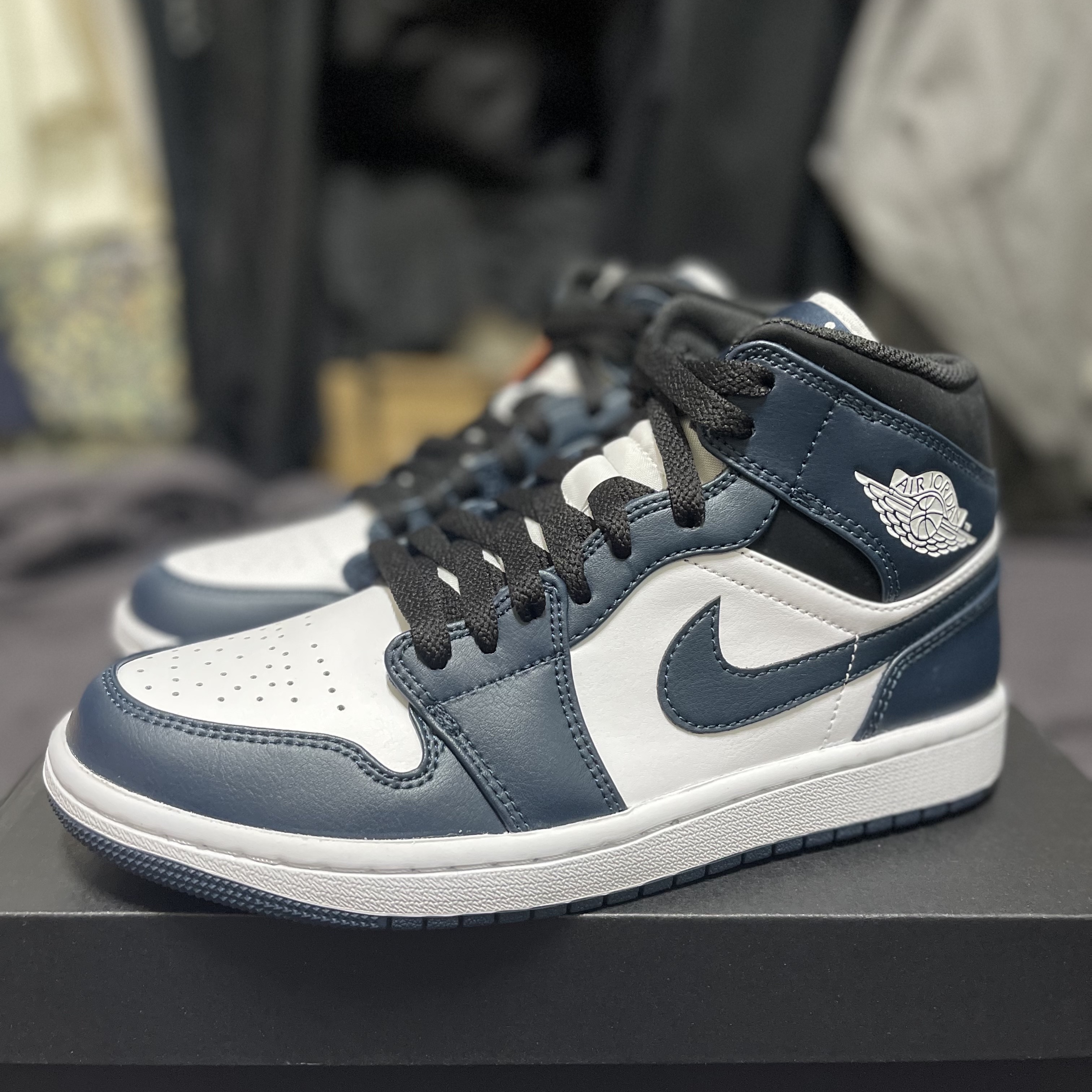 Jordan 1 Mid Dark Teal 착용 스타일