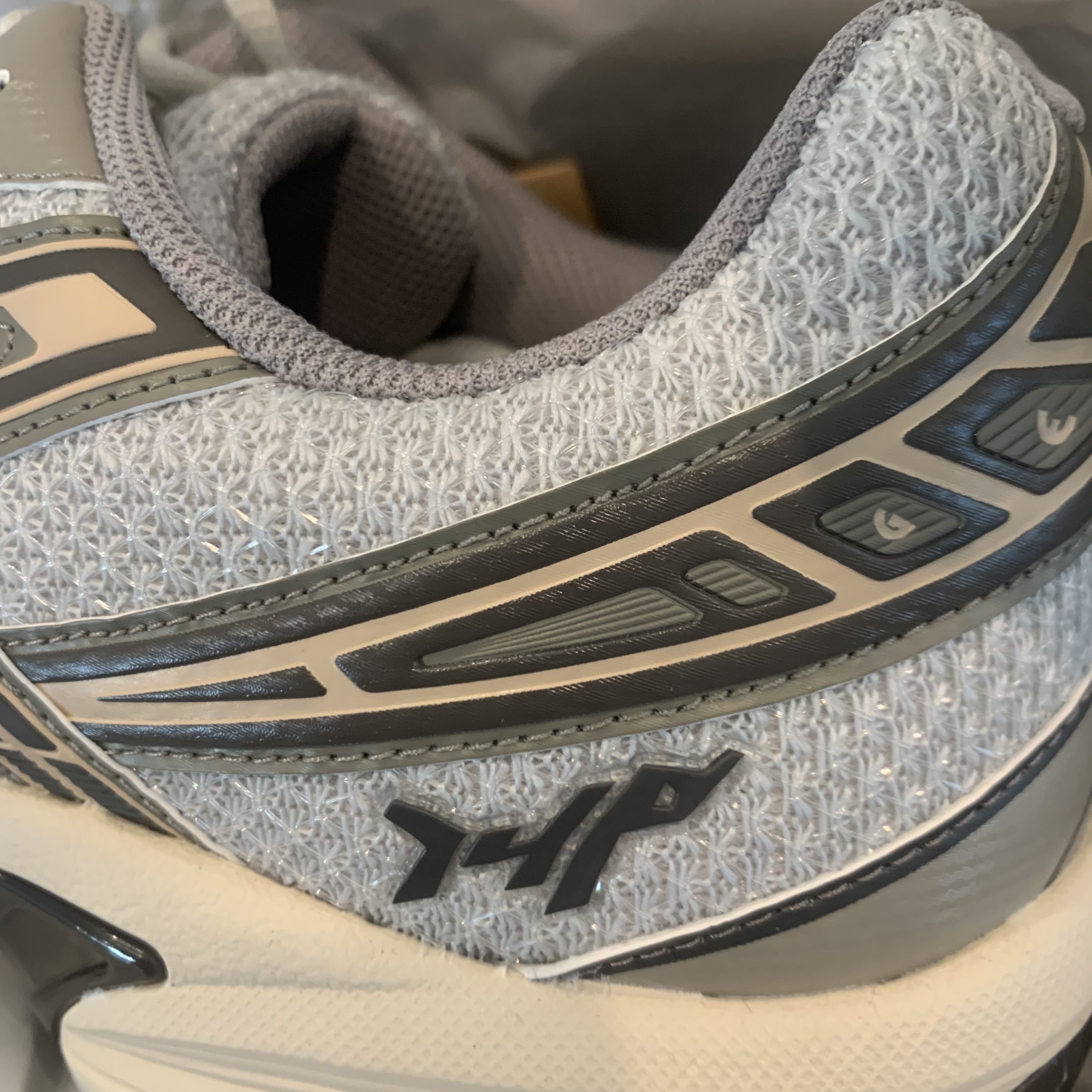 Asics x I4P Gel-1130 Glacier Grey Mink 착용 스타일 - 2