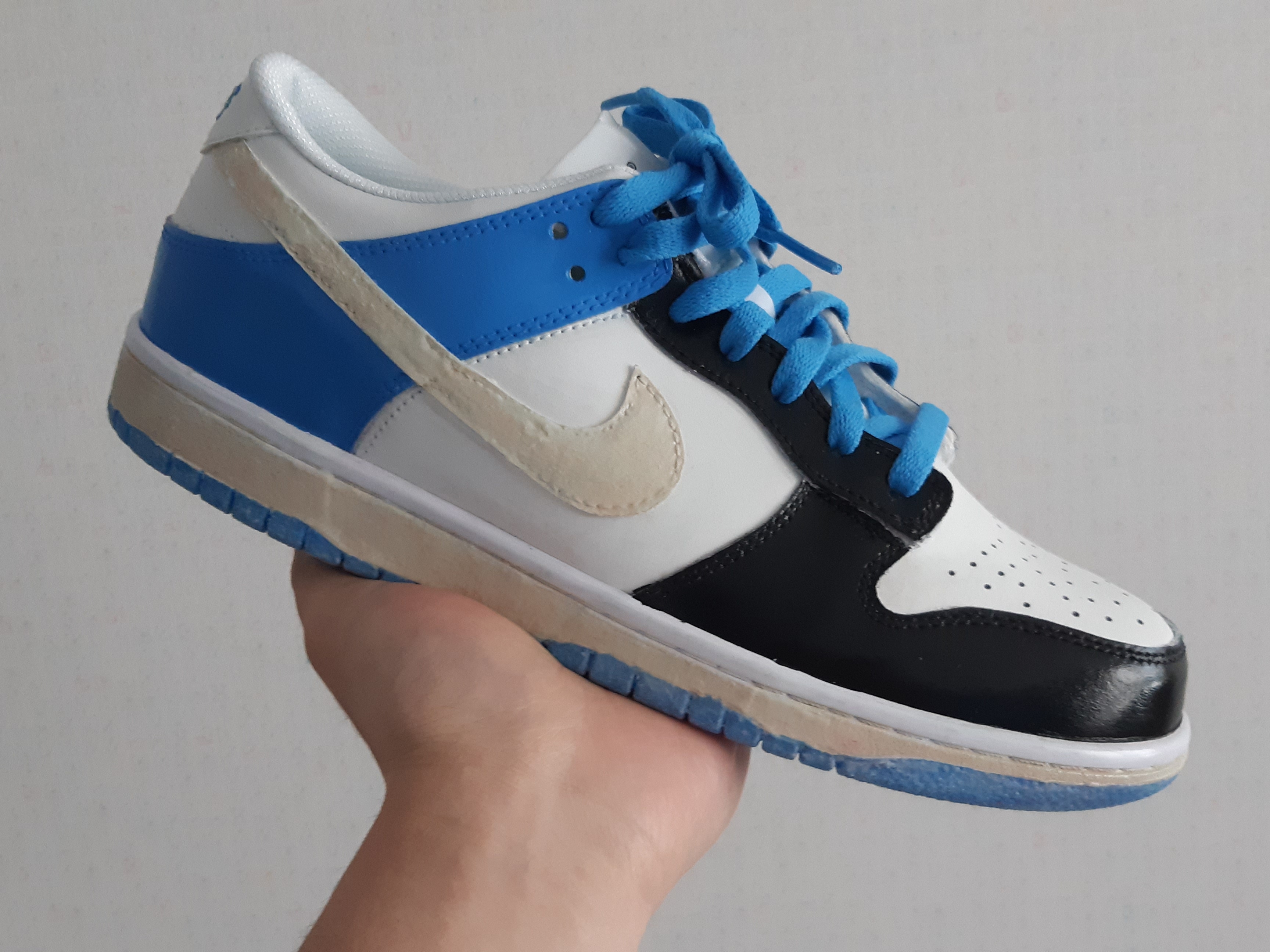 (W) Nike Dunk Low Triple White 착용 스타일 - 1